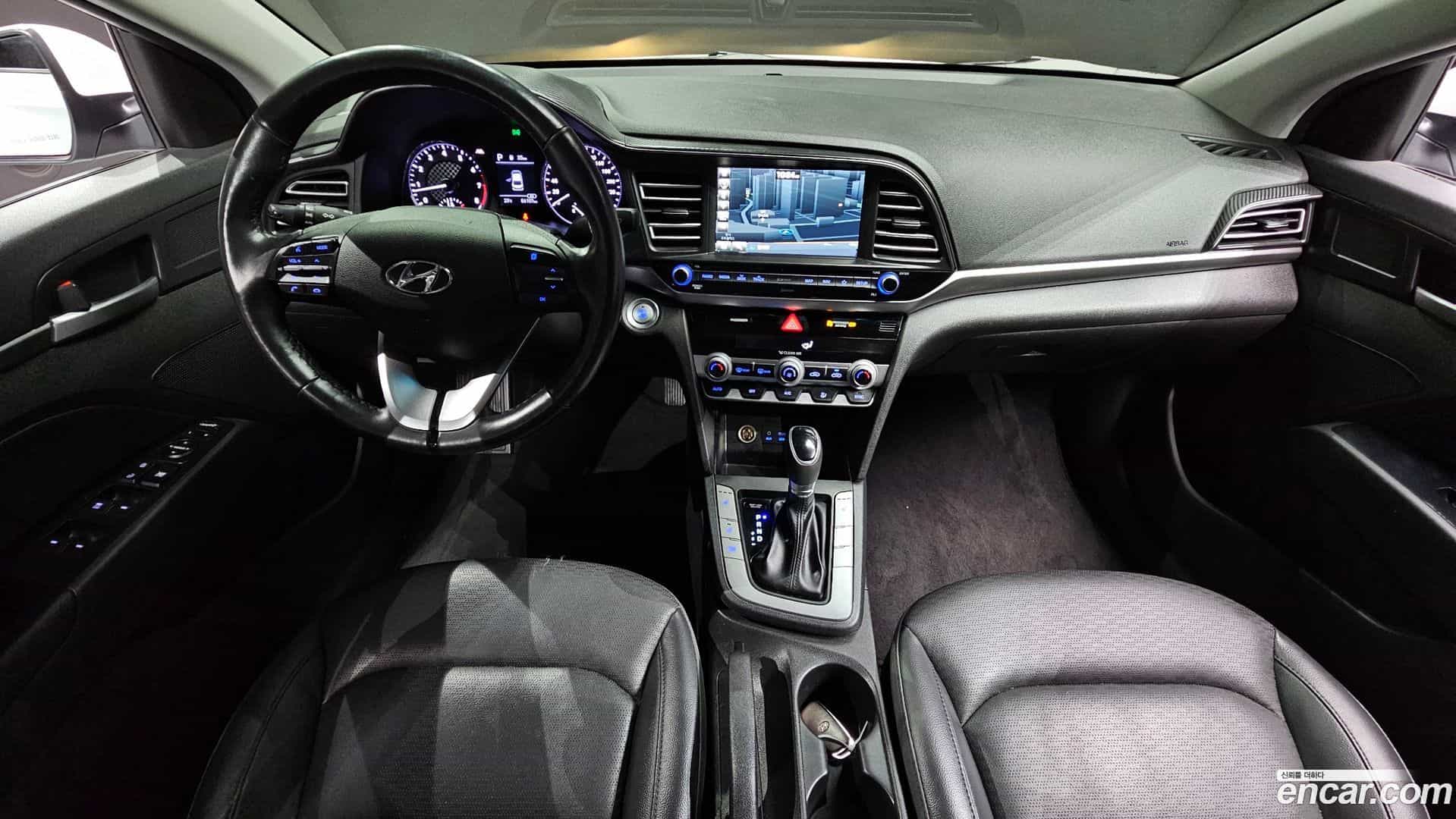 AVANTE Hyundai 2019.8-INNER-007