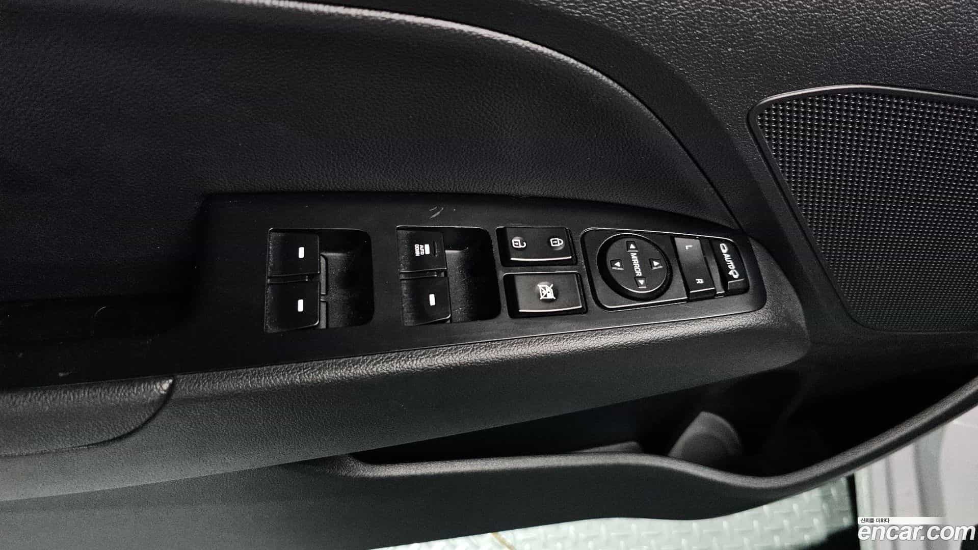 AVANTE Hyundai 2019.8-OPTION-023