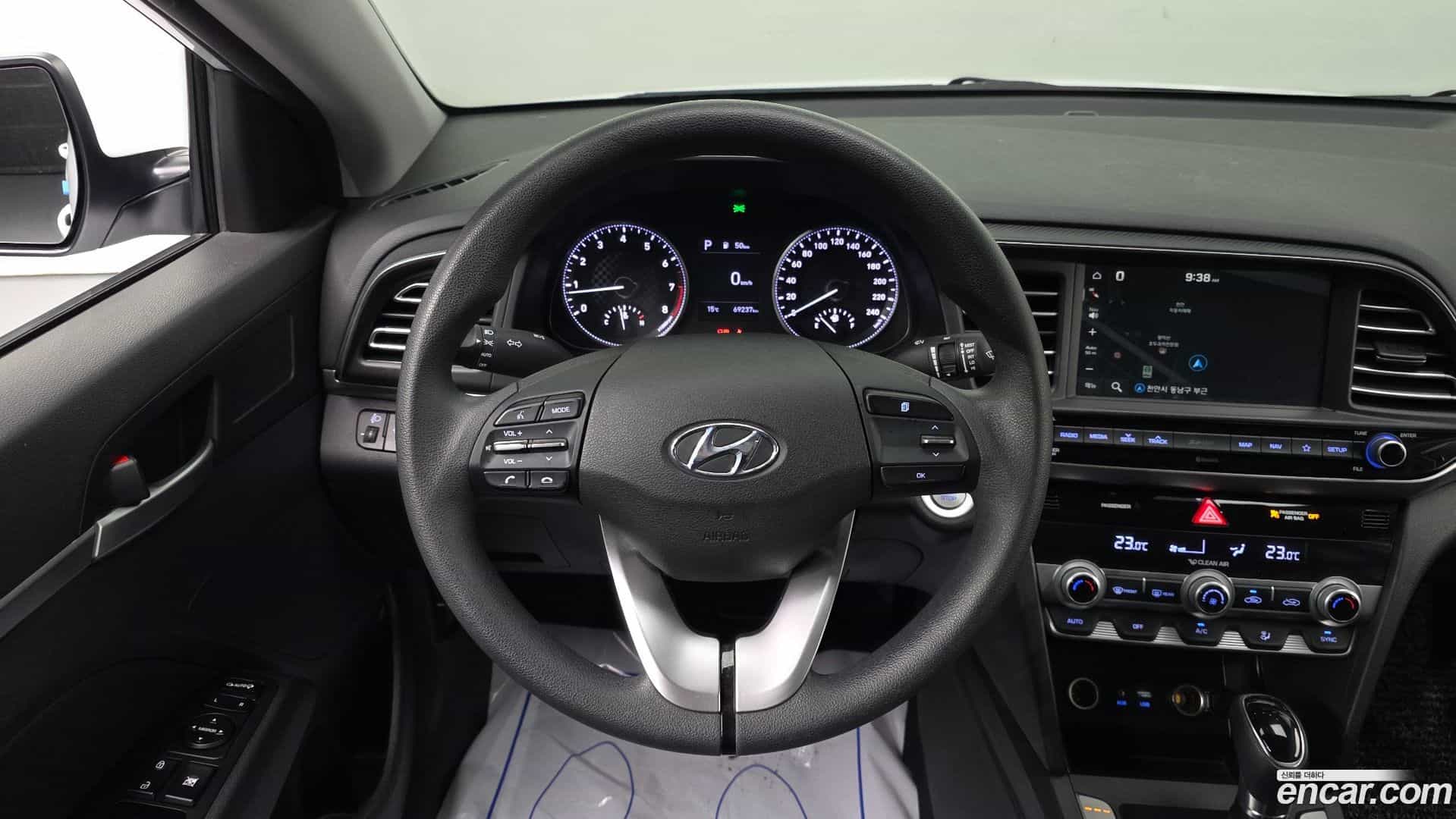 AVANTE Hyundai 2019.4-OPTION-019