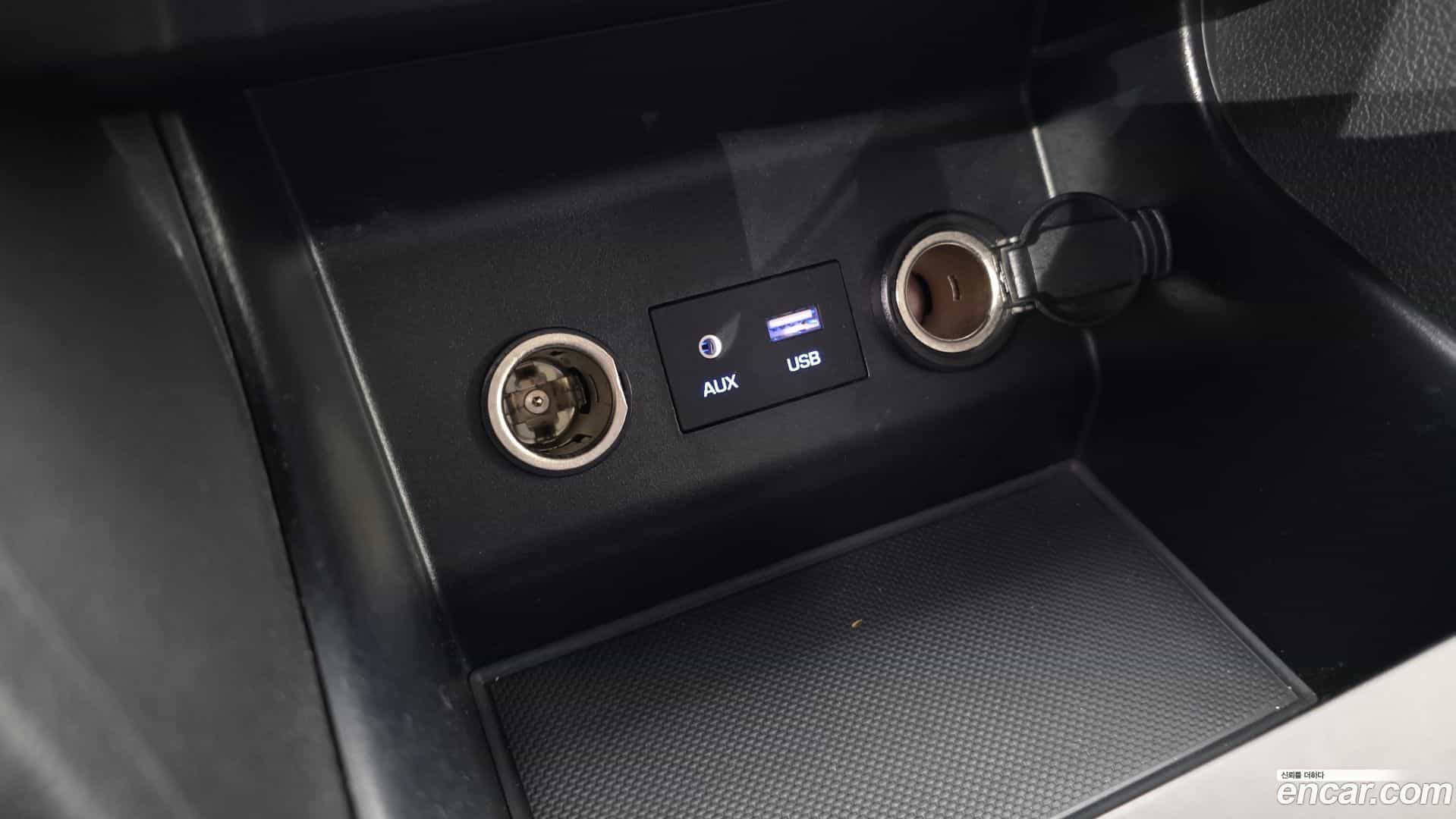 AVANTE Hyundai 2019.4-OPTION-024