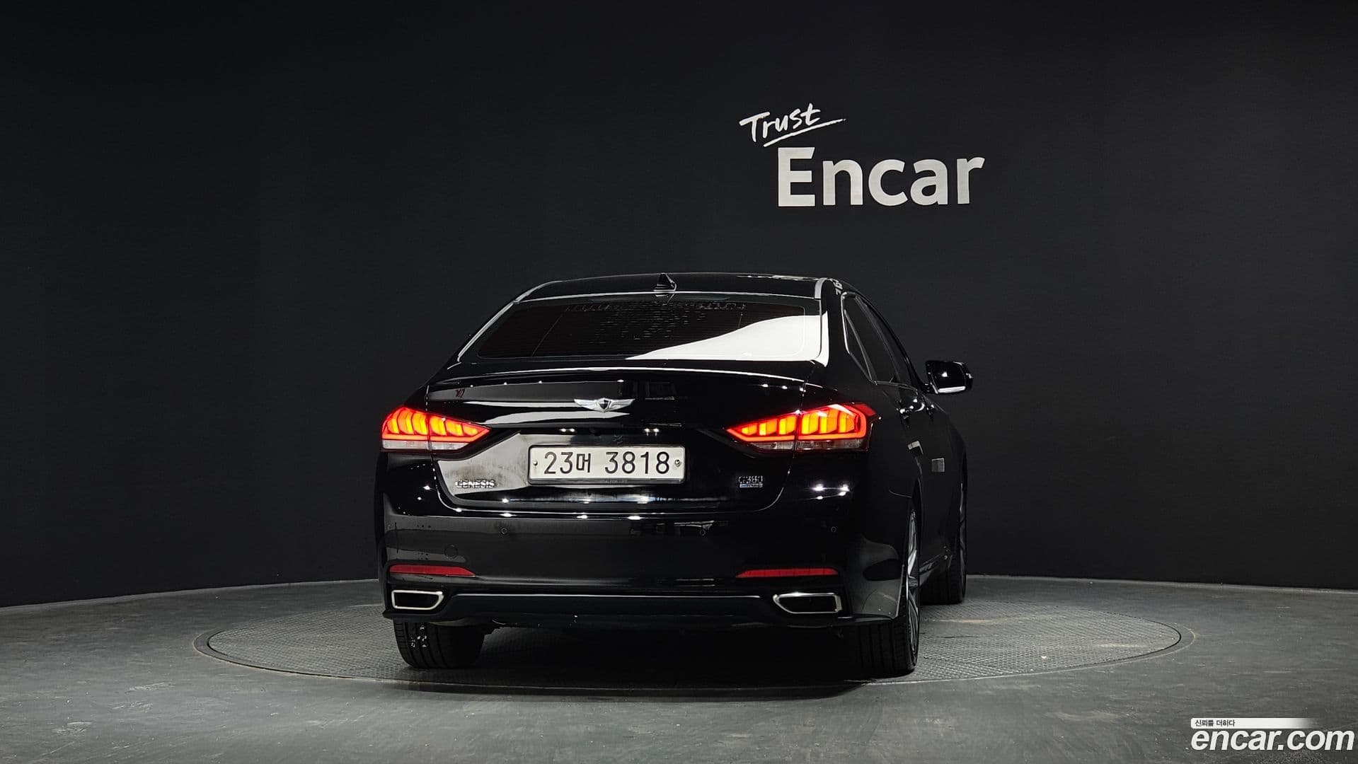 Main__Slider__Photo:Genesis Hyundai 2014.4-3