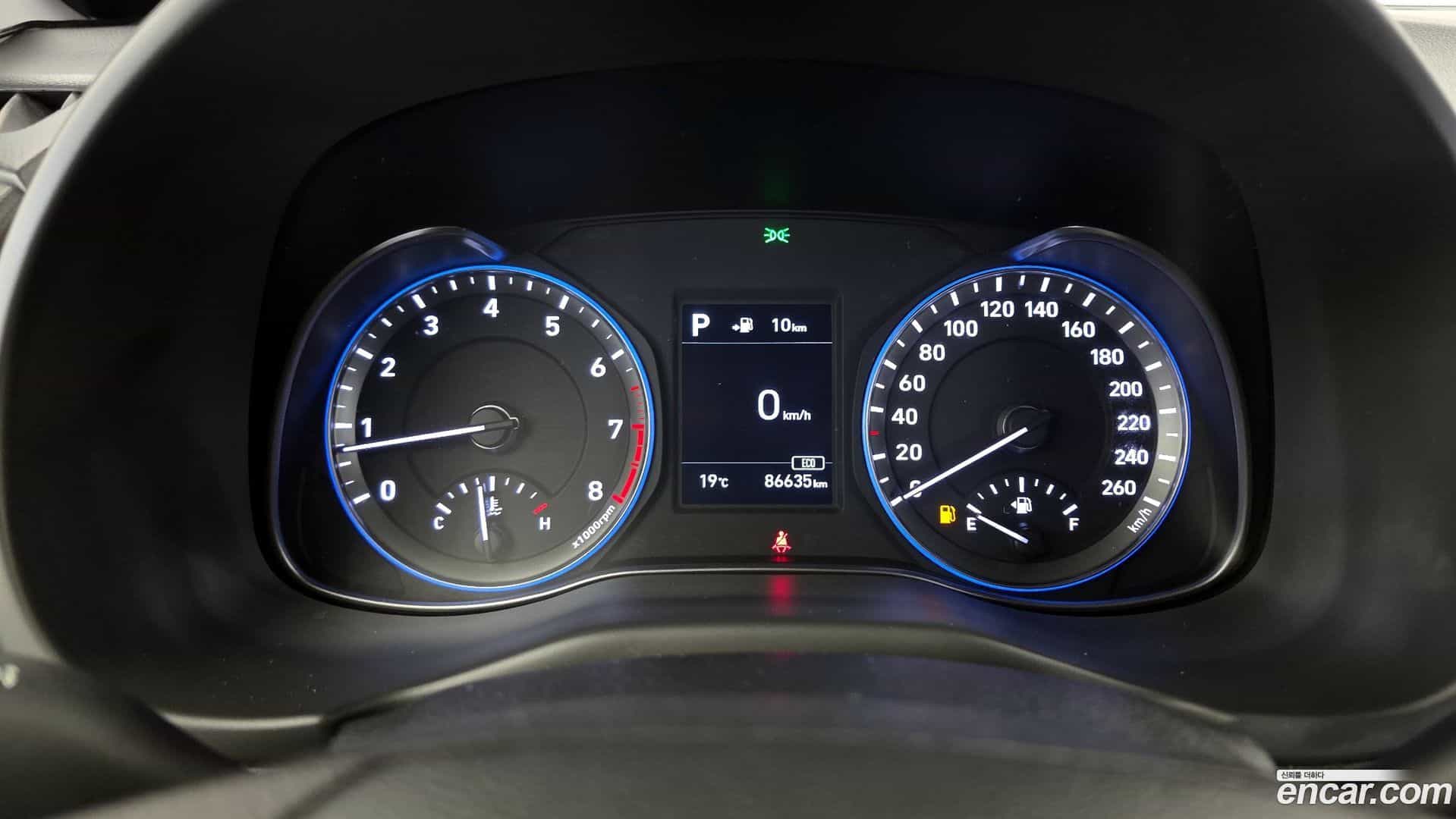 Kona Hyundai 2018.3-INNER-008