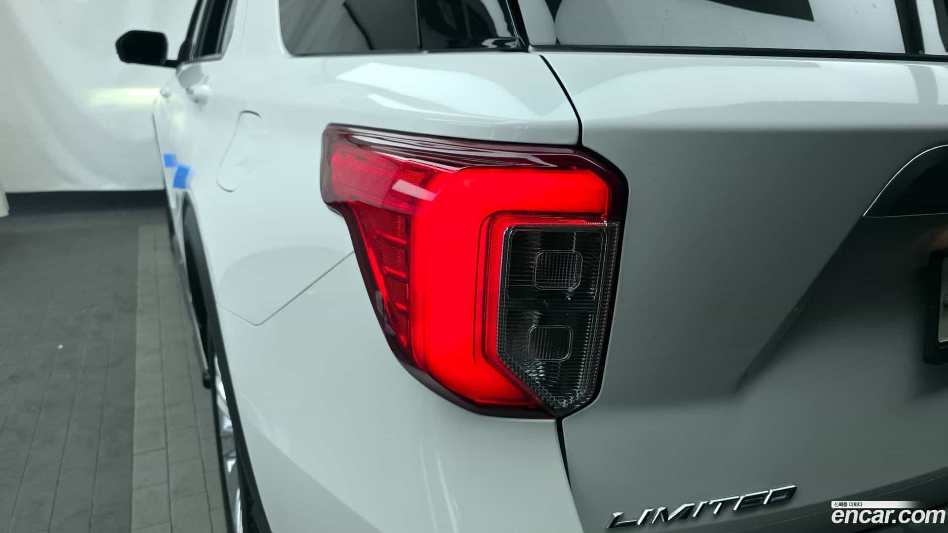 Explorer Ford 2020.5-OUTER-033