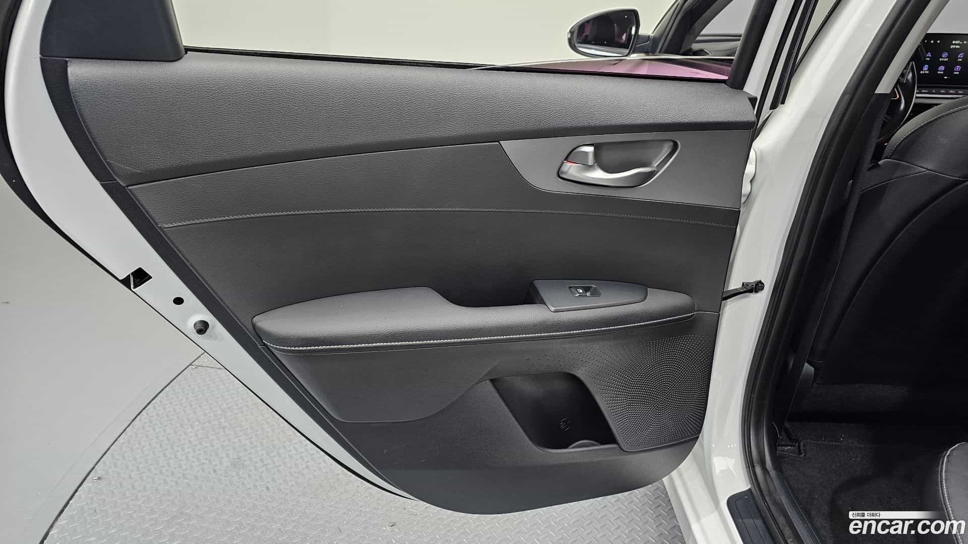 K3 Kia 2019.11-INNER-035