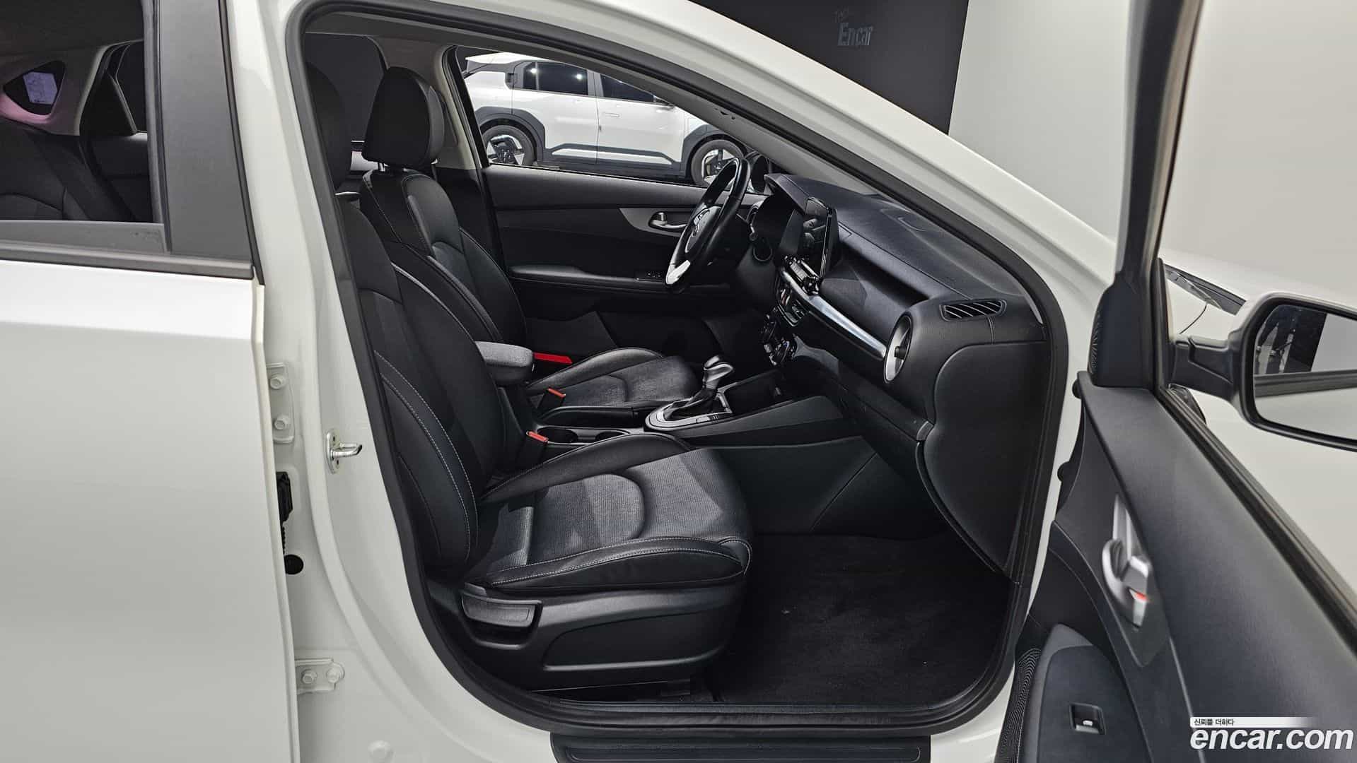 K3 Kia 2019.11-INNER-036