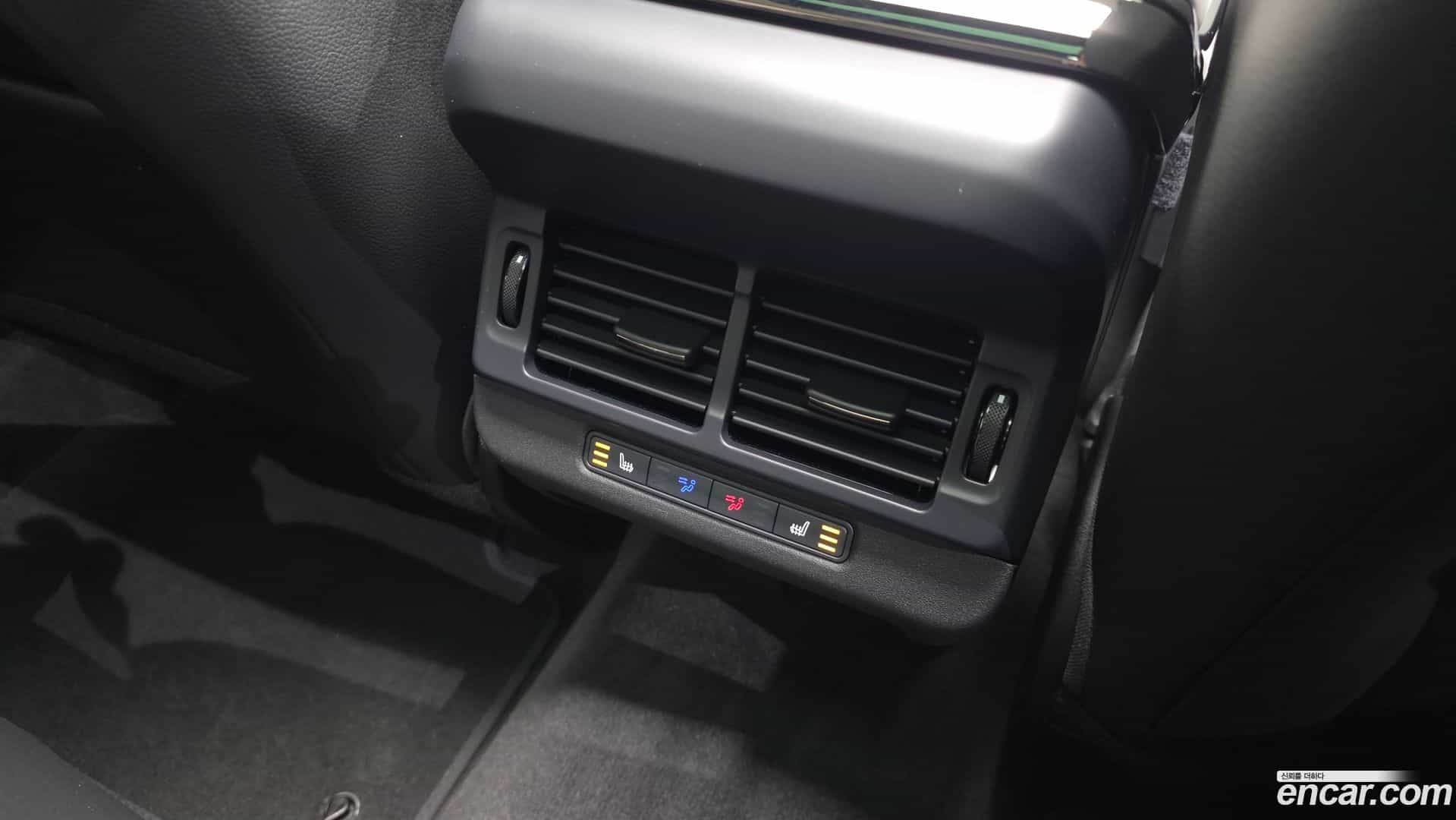 Range Rover Evoque Land Rover 2025.2-OPTION-021