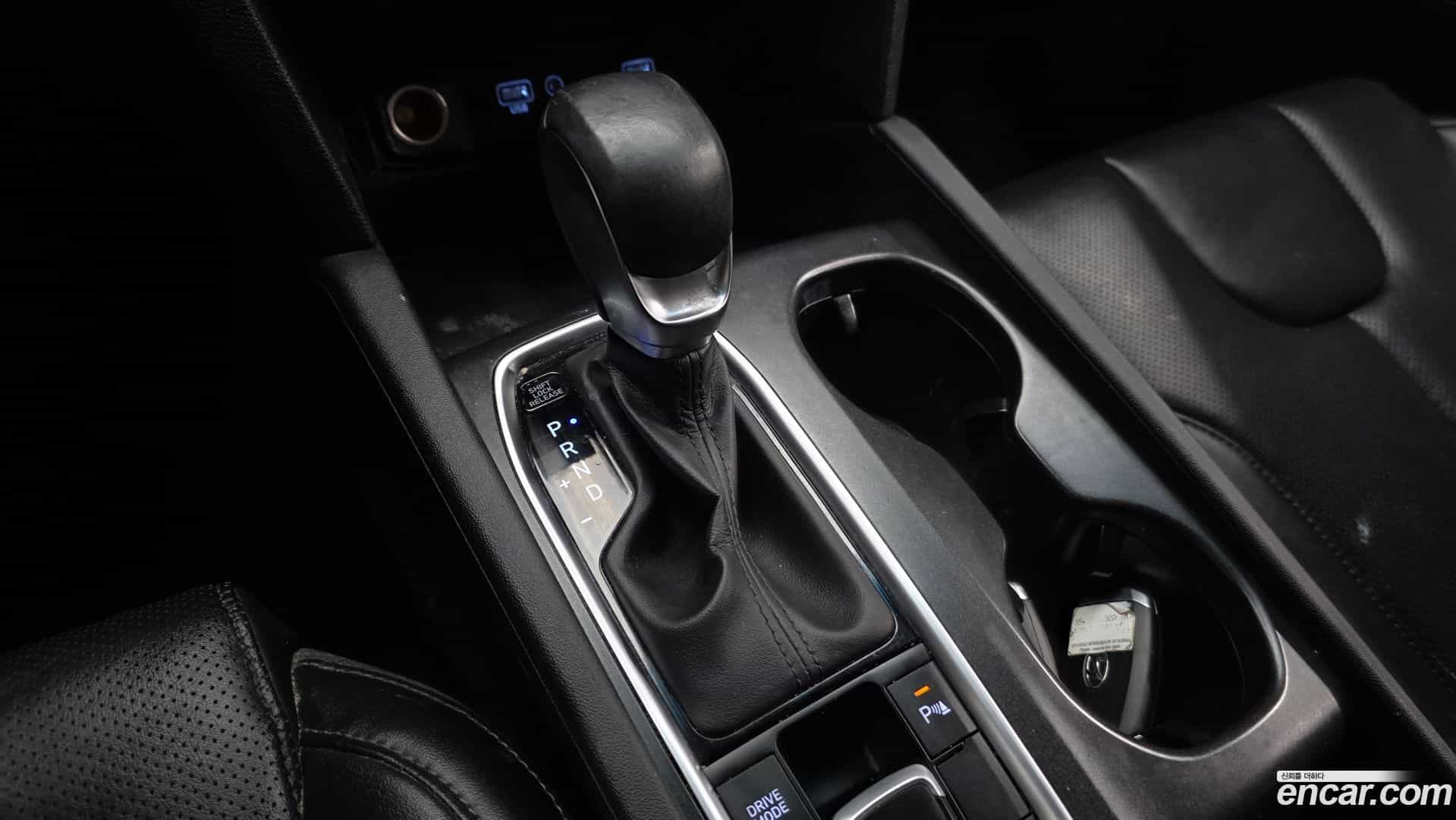 Santafe Hyundai 2019.4-INNER-009