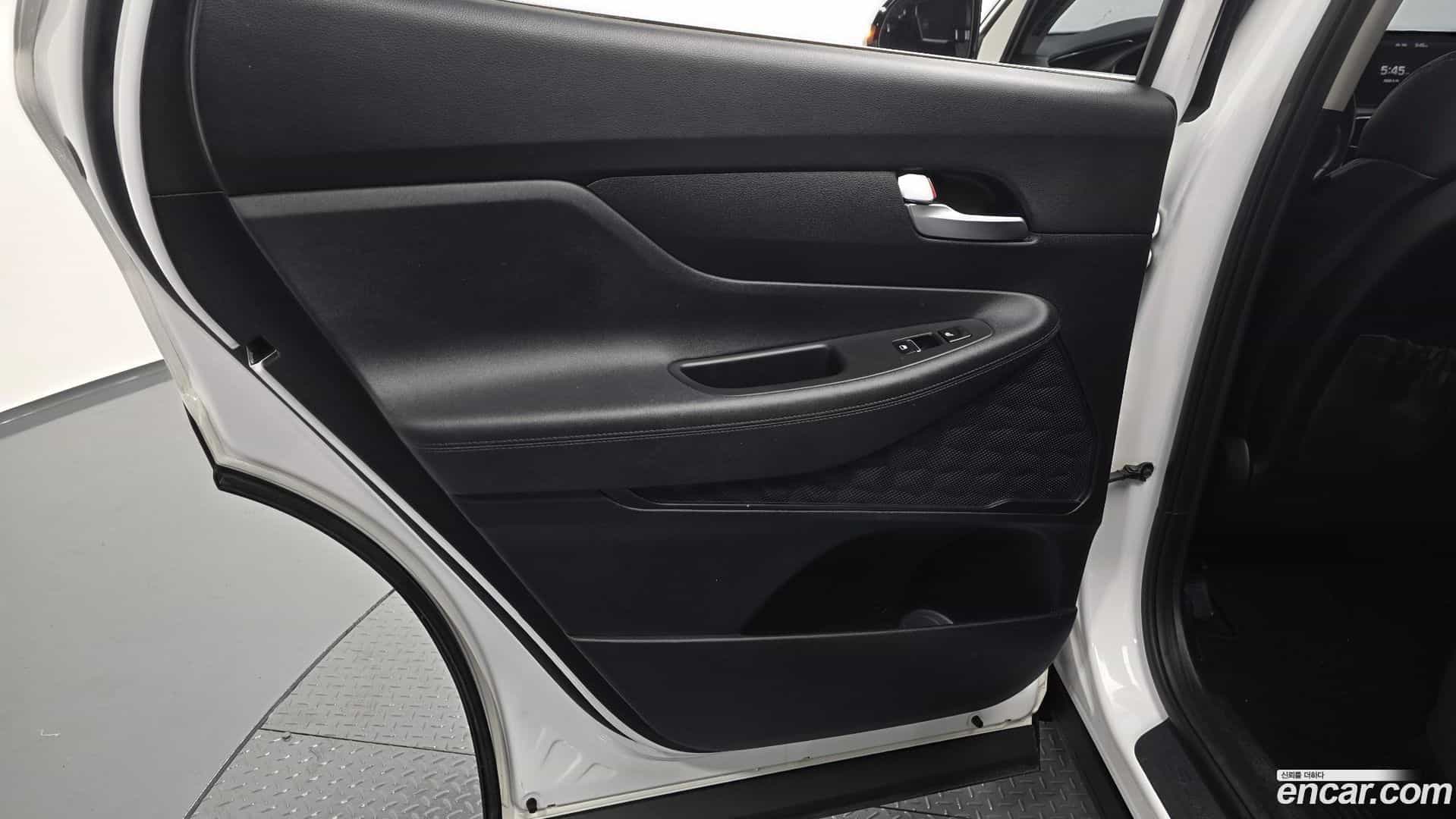 Santafe Hyundai 2019.4-INNER-035