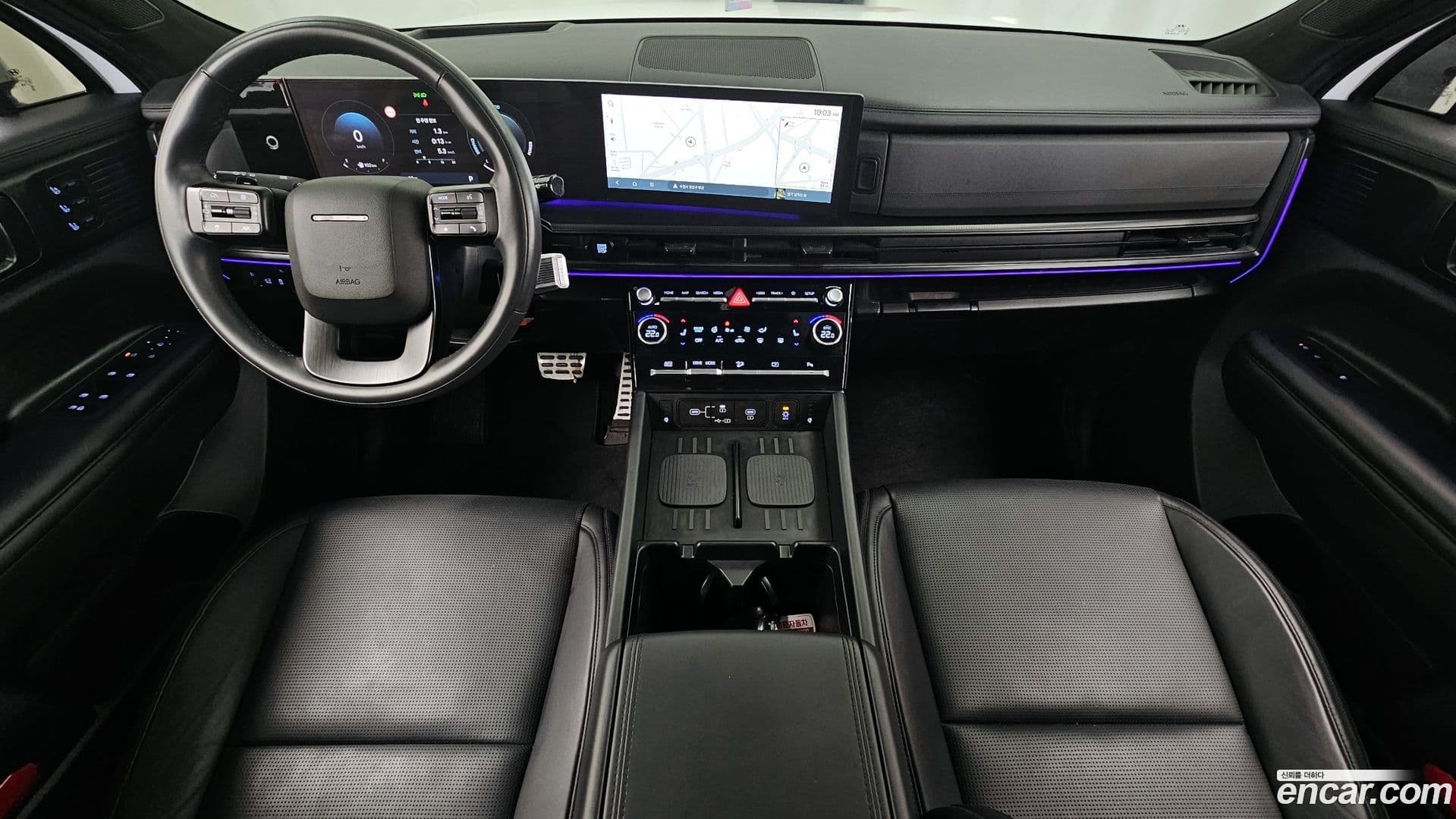 Main__Slider__Photo:Santafe Hyundai 2023.10-6