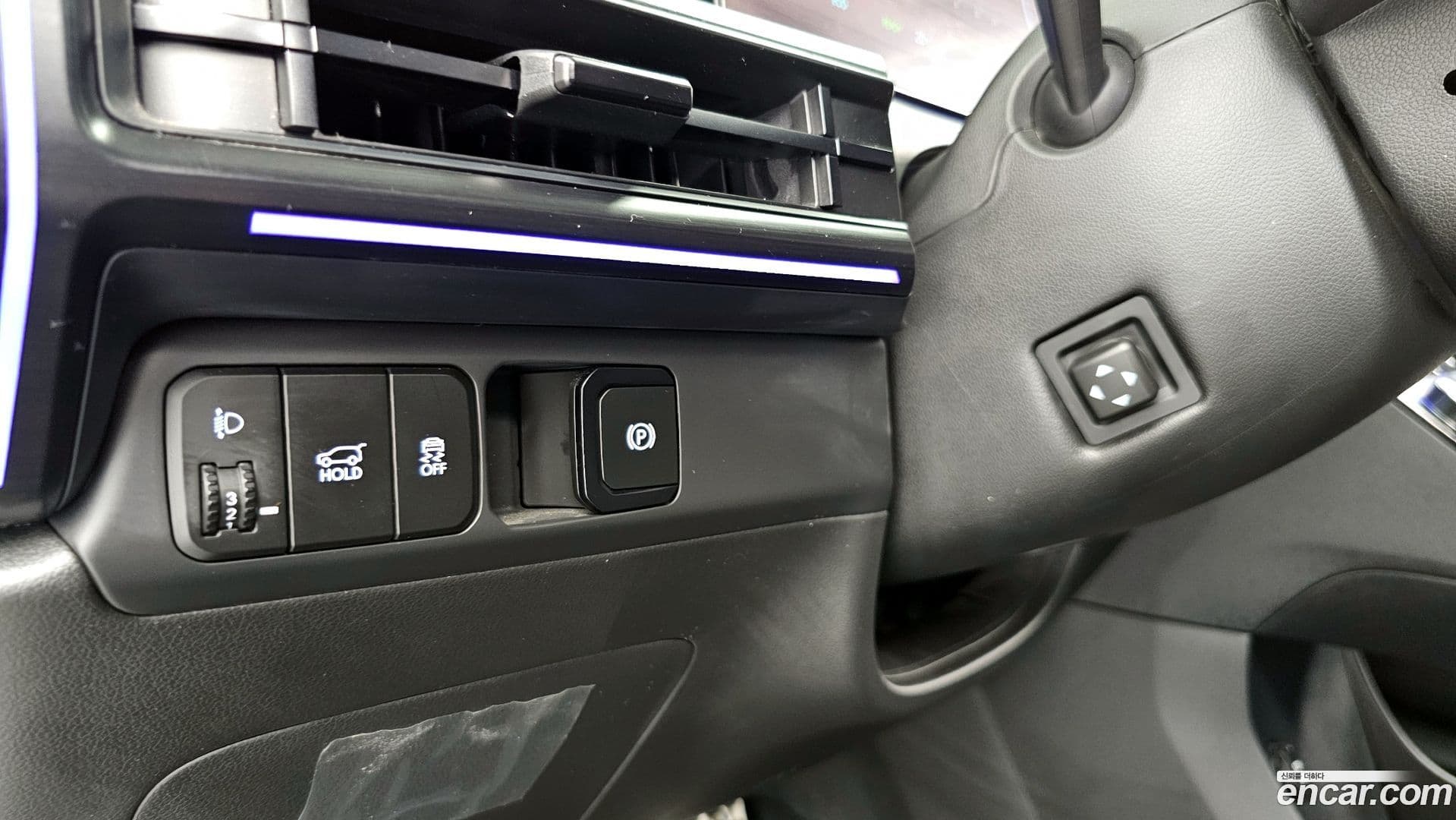 Main__Slider__Photo:Santafe Hyundai 2023.10-27