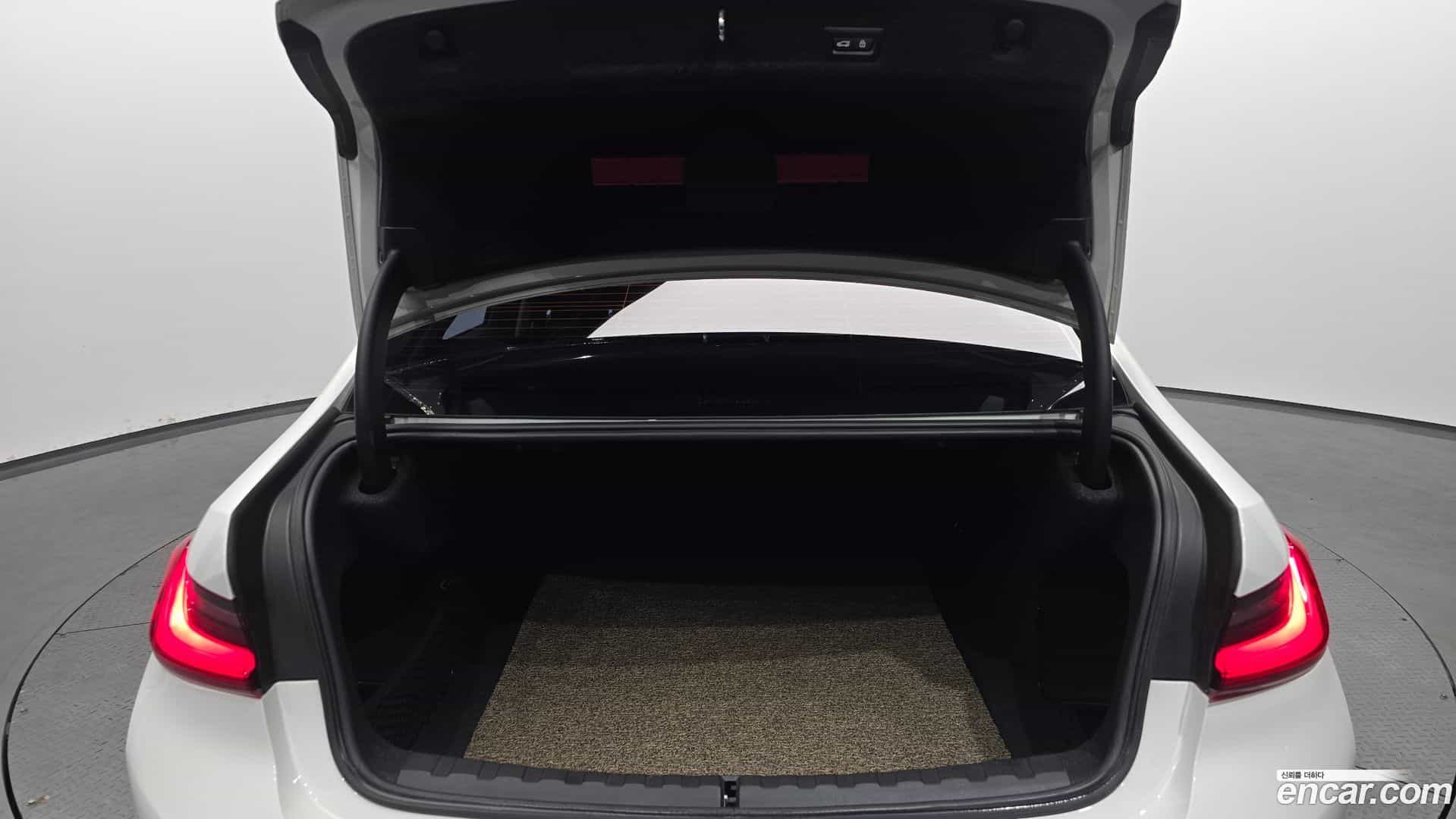3-Series BMW 2021.3-OPTION-024