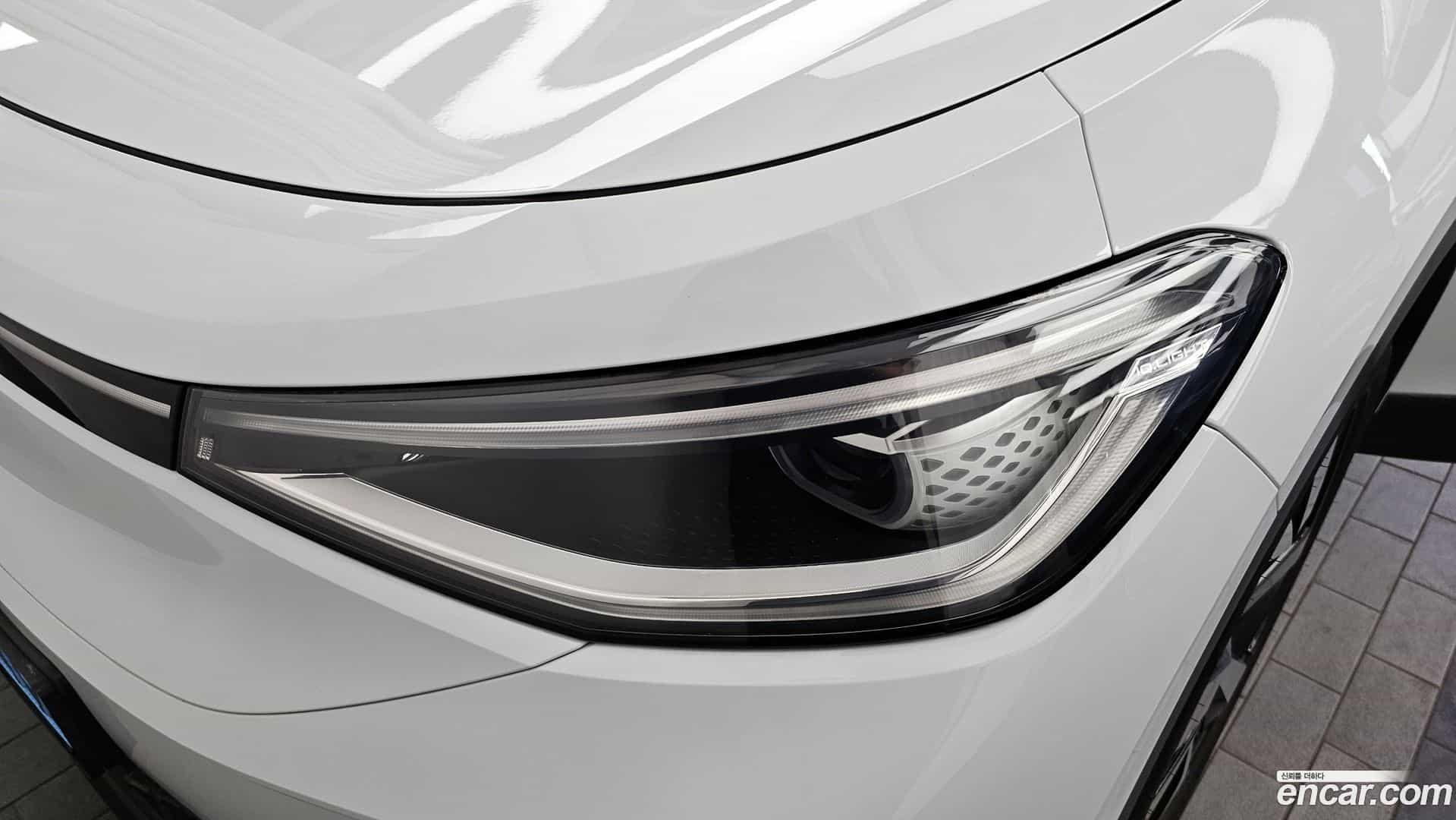 ID.4 Volkswagen 2022.8-OUTER-032
