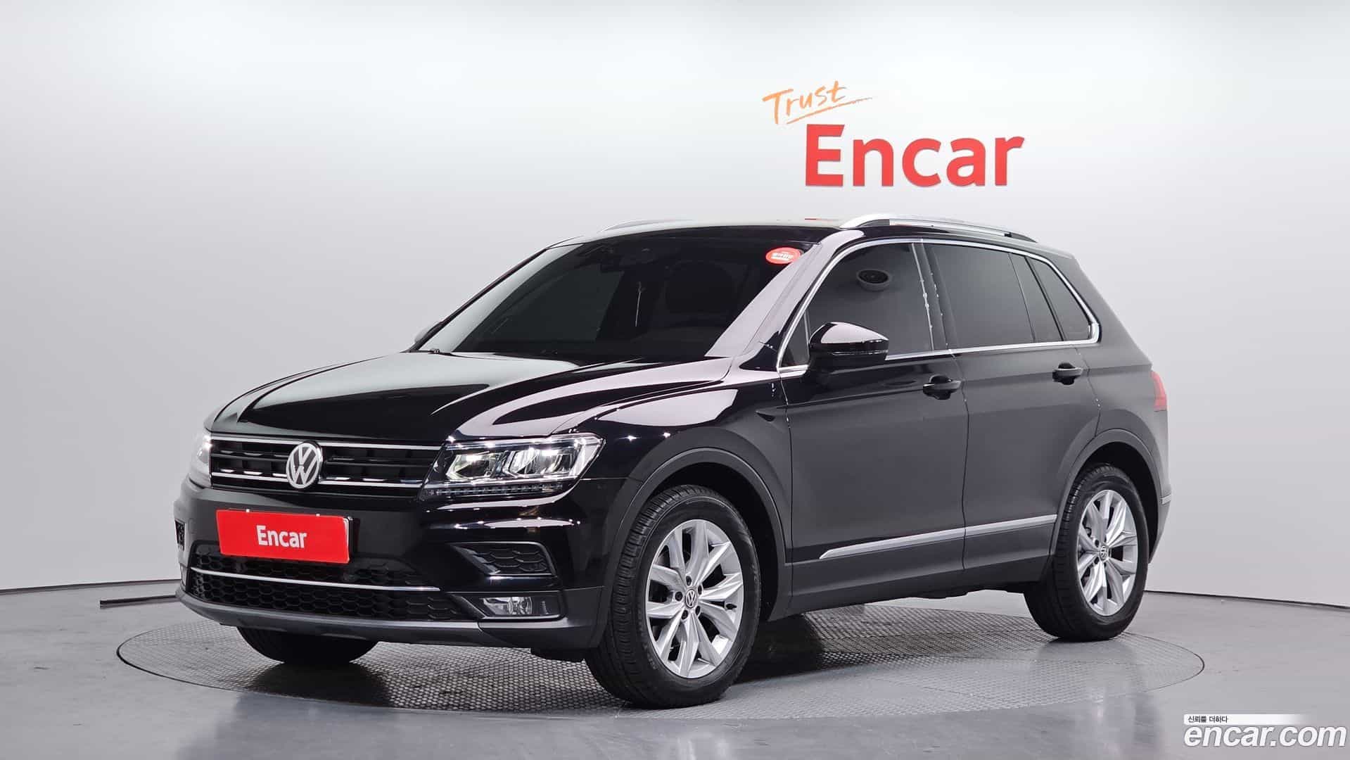 Tiguan Volkswagen 2020.2-OUTER-001
