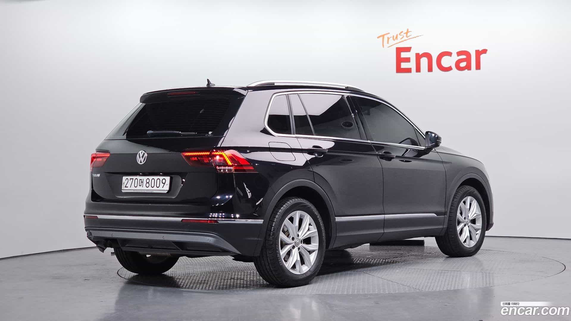 Tiguan Volkswagen 2020.2-OUTER-002