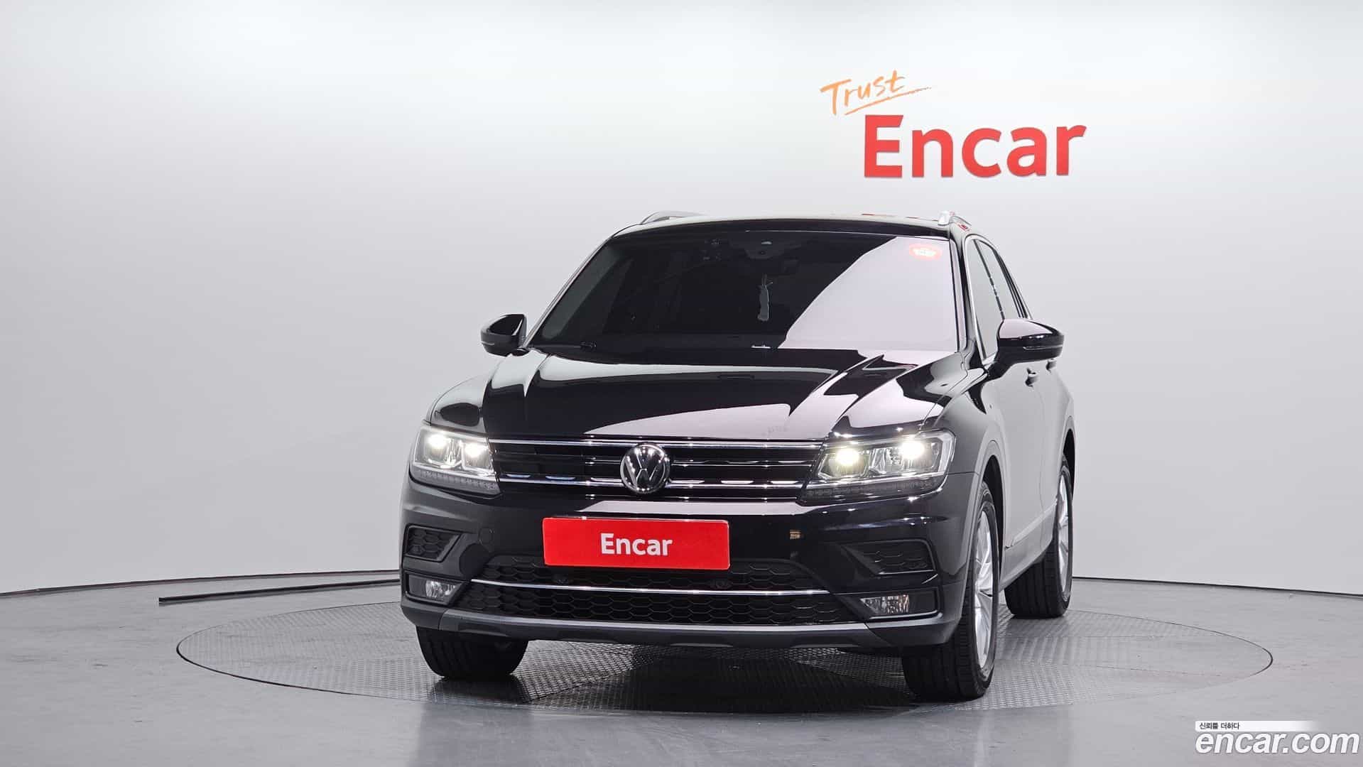 Tiguan Volkswagen 2020.2-OUTER-003