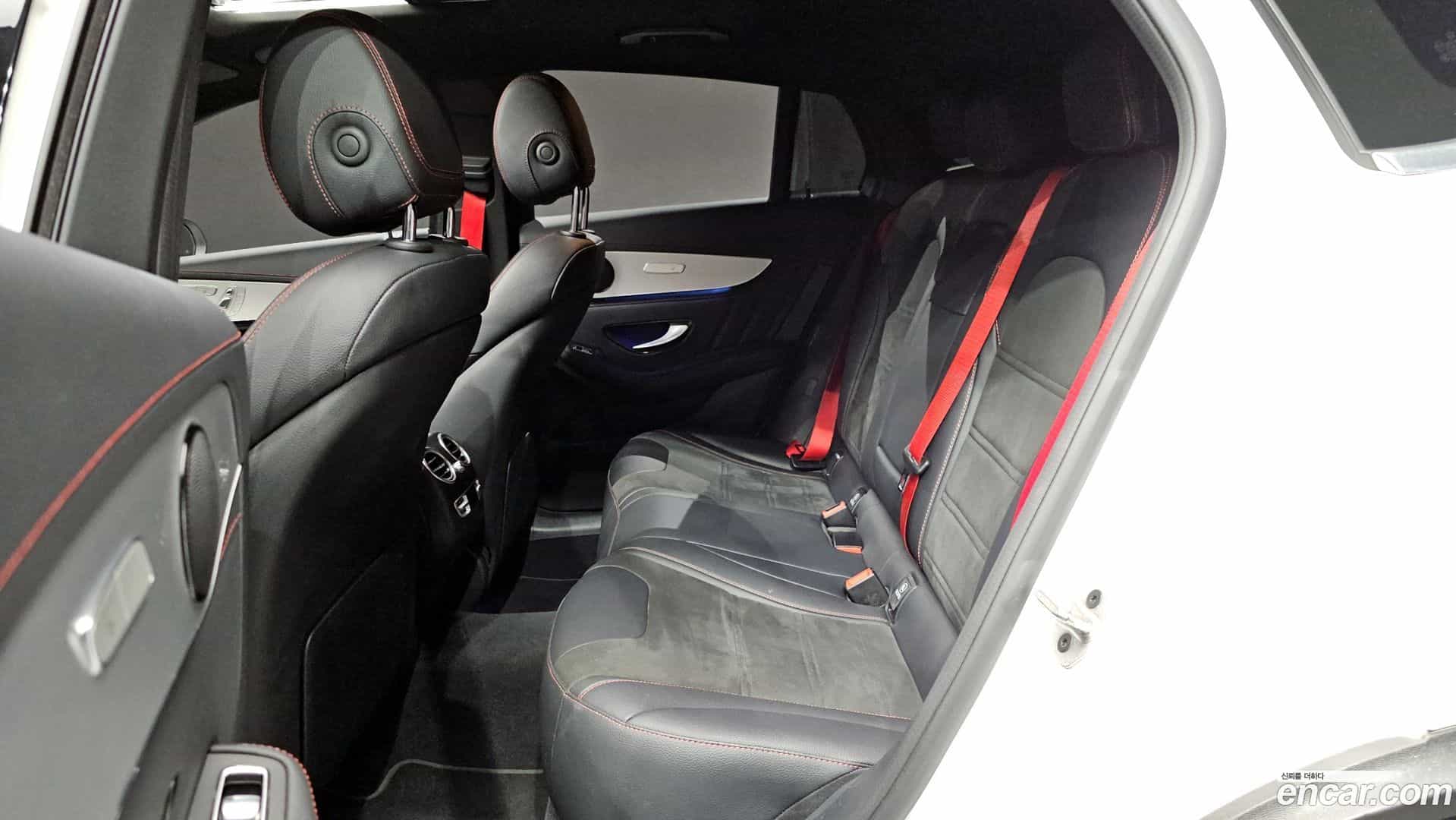 GLC-Class Mercedes-Benz 2022.5-INNER-036
