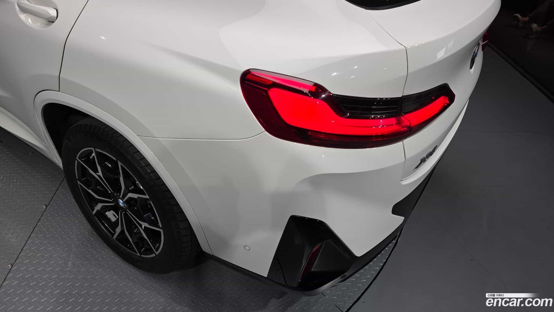 X4 BMW 2023.3-OUTER-033