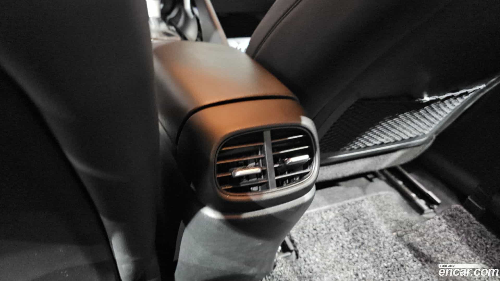 AVANTE Hyundai 2020.4-OPTION-044