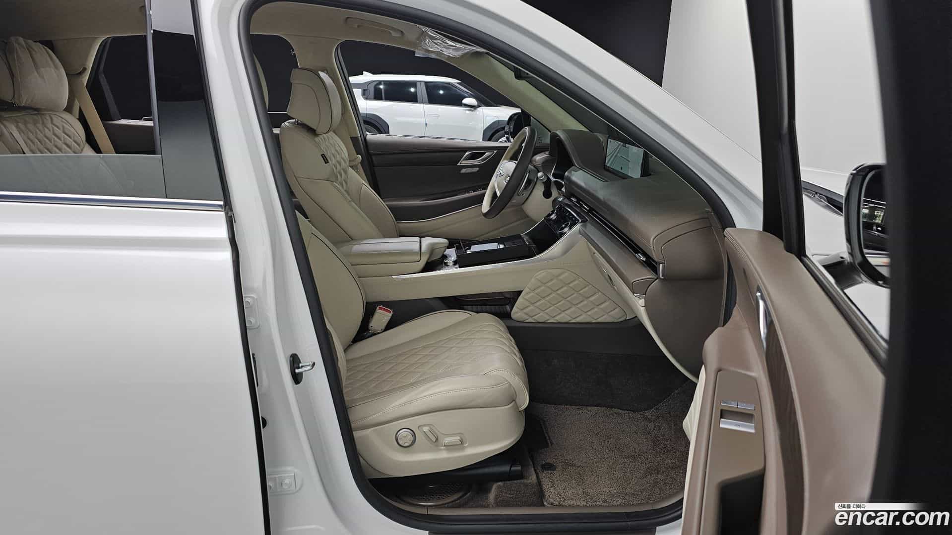 GV80 Genesis 2023.8-INNER-036