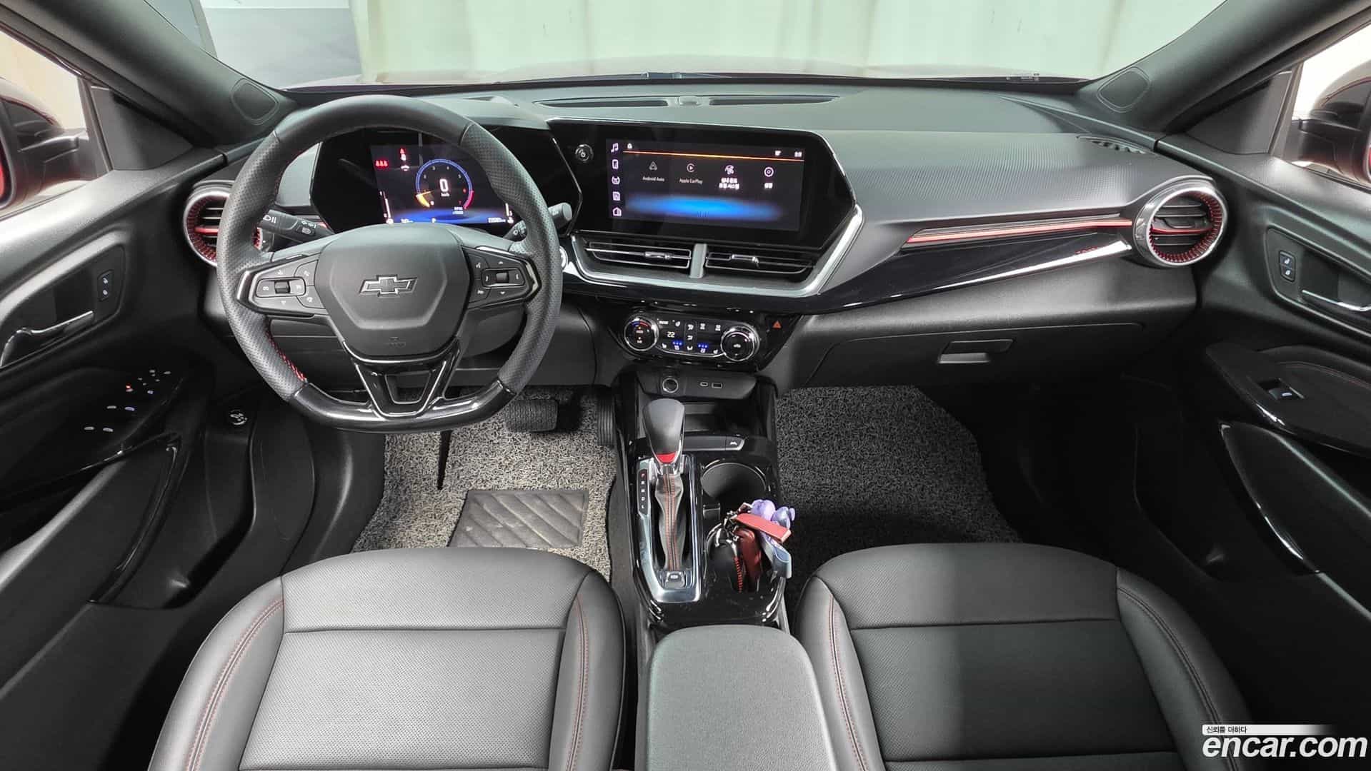 Trax Chevrolet 2023.6-INNER-007