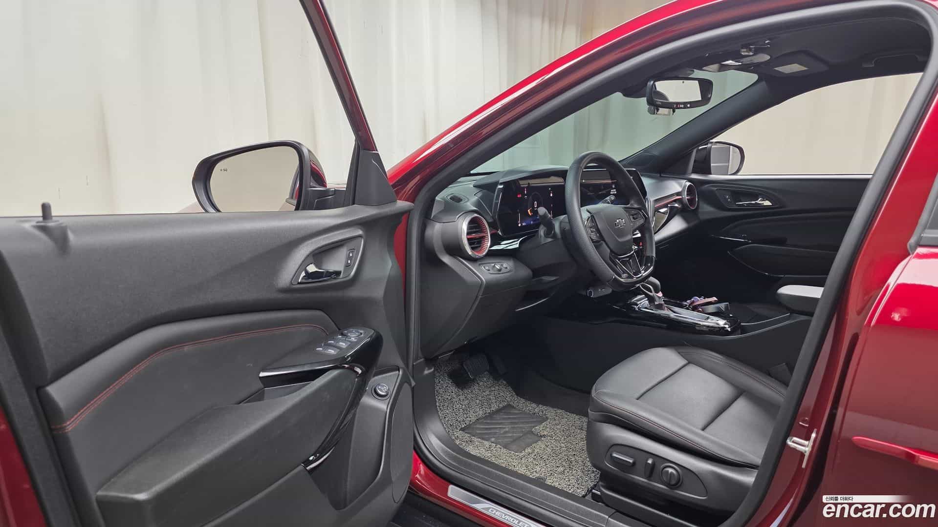 Trax Chevrolet 2023.6-INNER-010