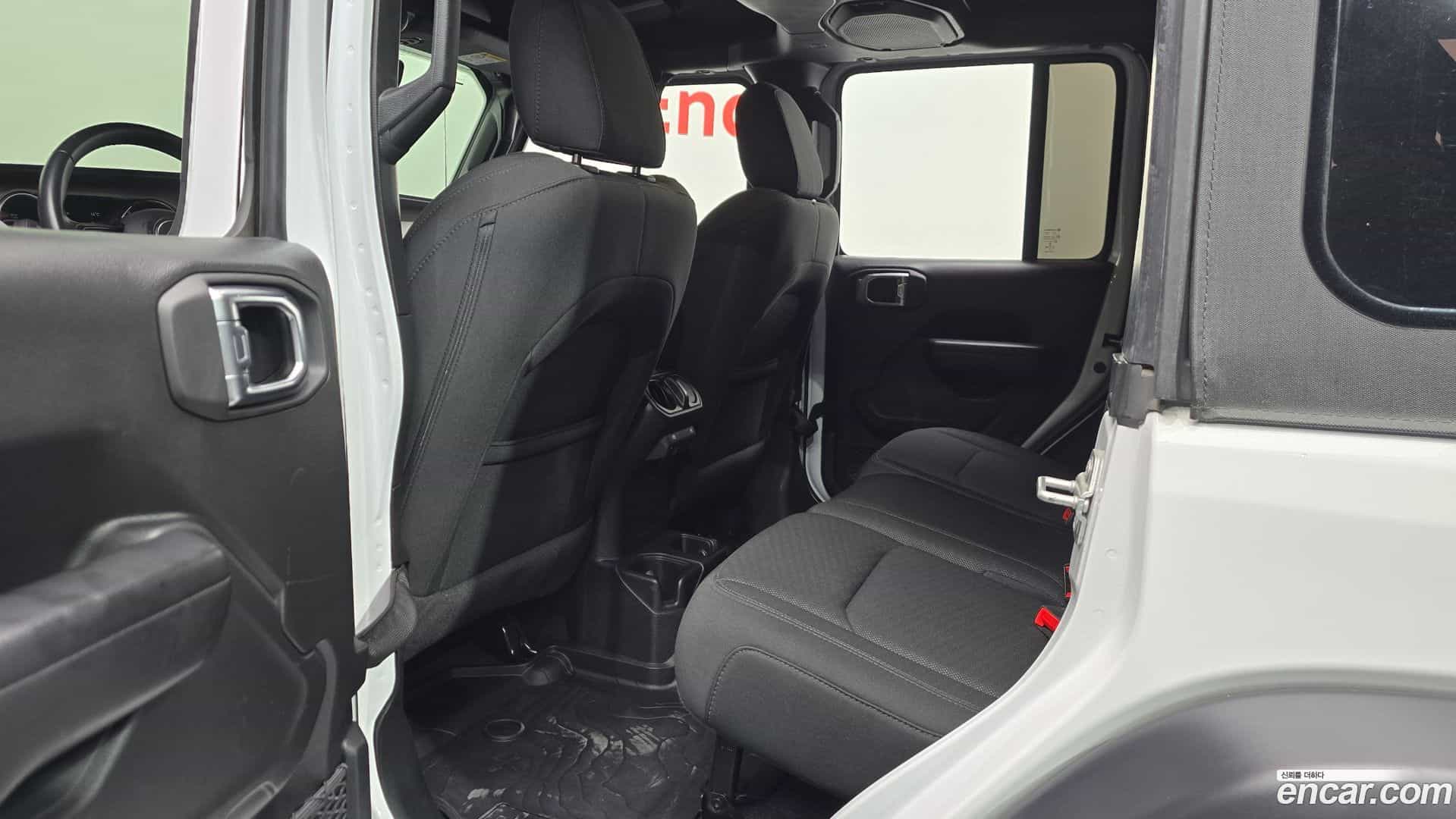 Wrangler Jeep 2020.10-OPTION-015