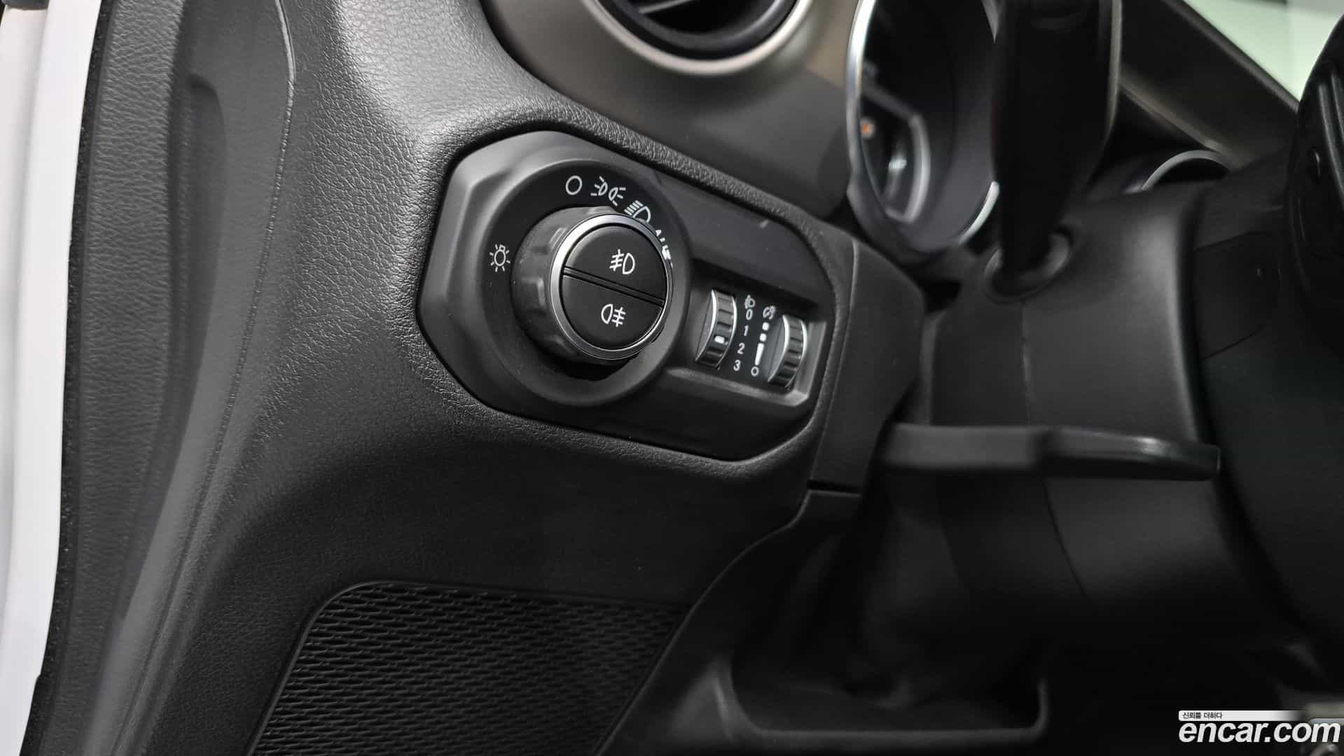 Wrangler Jeep 2020.10-OPTION-019