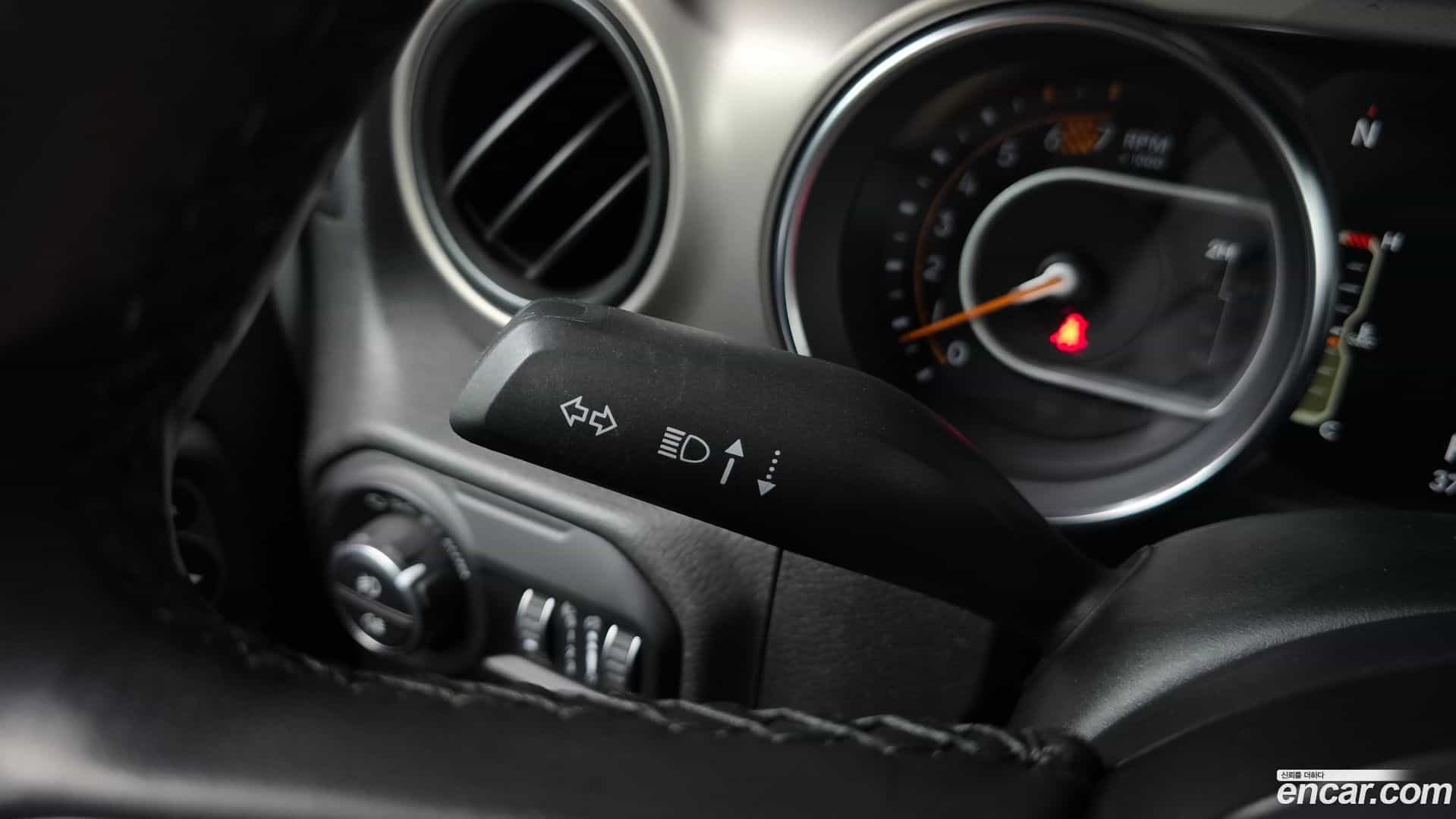 Wrangler Jeep 2020.10-OPTION-041