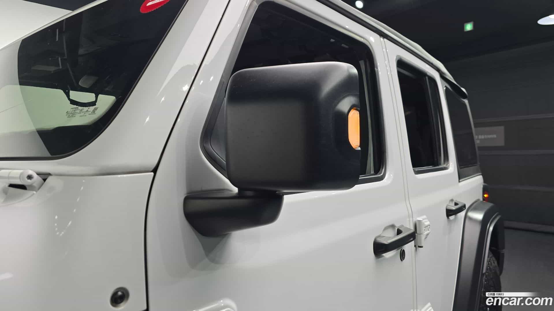 Wrangler Jeep 2020.10-OPTION-042