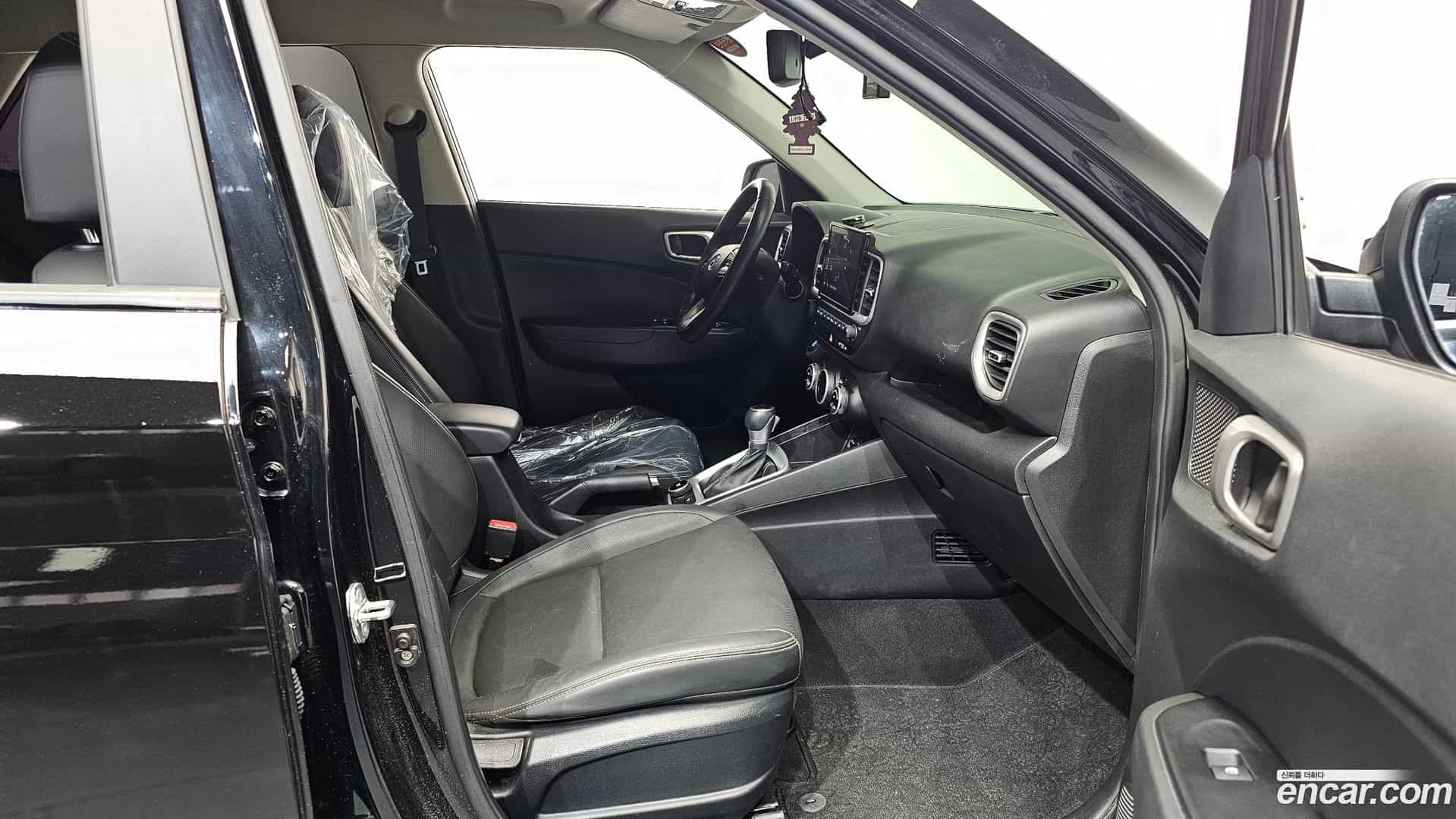 Venue Hyundai 2021.1-OPTION-015