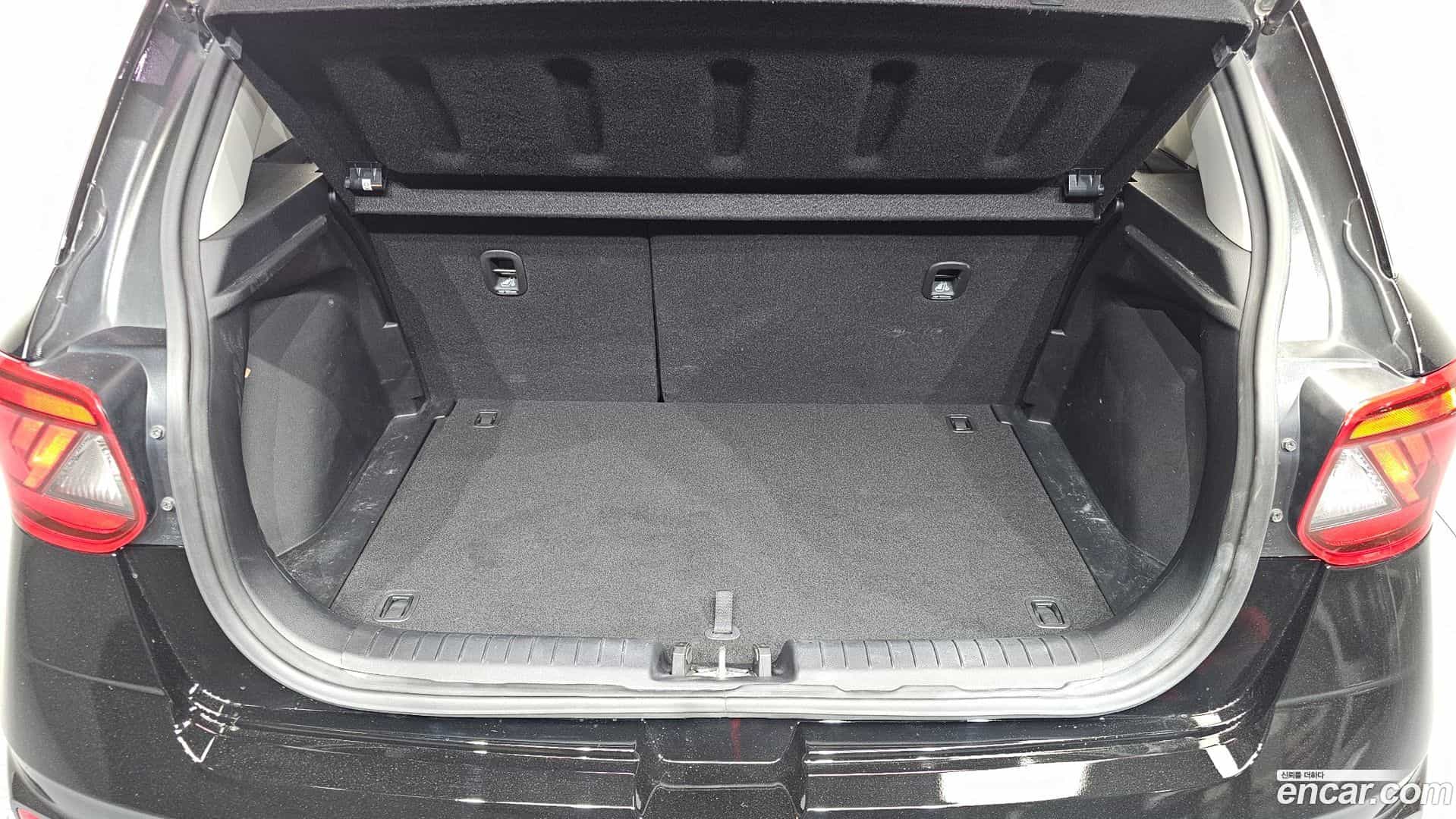 Venue Hyundai 2021.1-OPTION-024