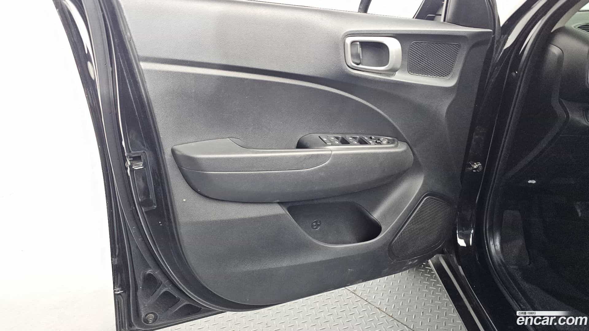 Venue Hyundai 2021.1-INNER-034