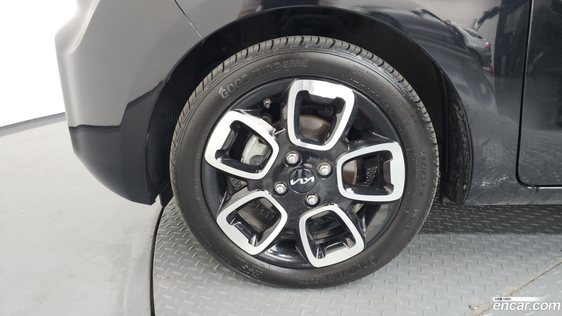 Main__Slider__Photo:RAY Kia 2022.0-4
