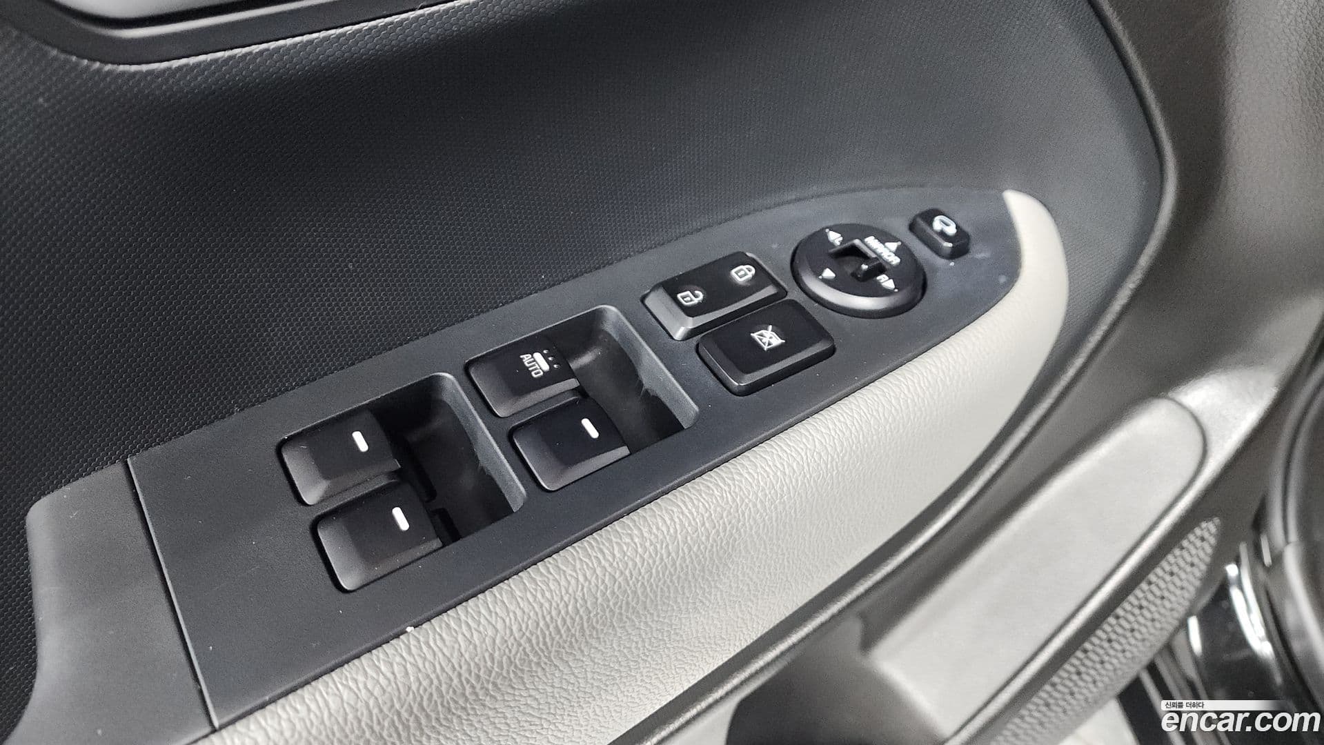 Main__Slider__Photo:RAY Kia 2022.0-29