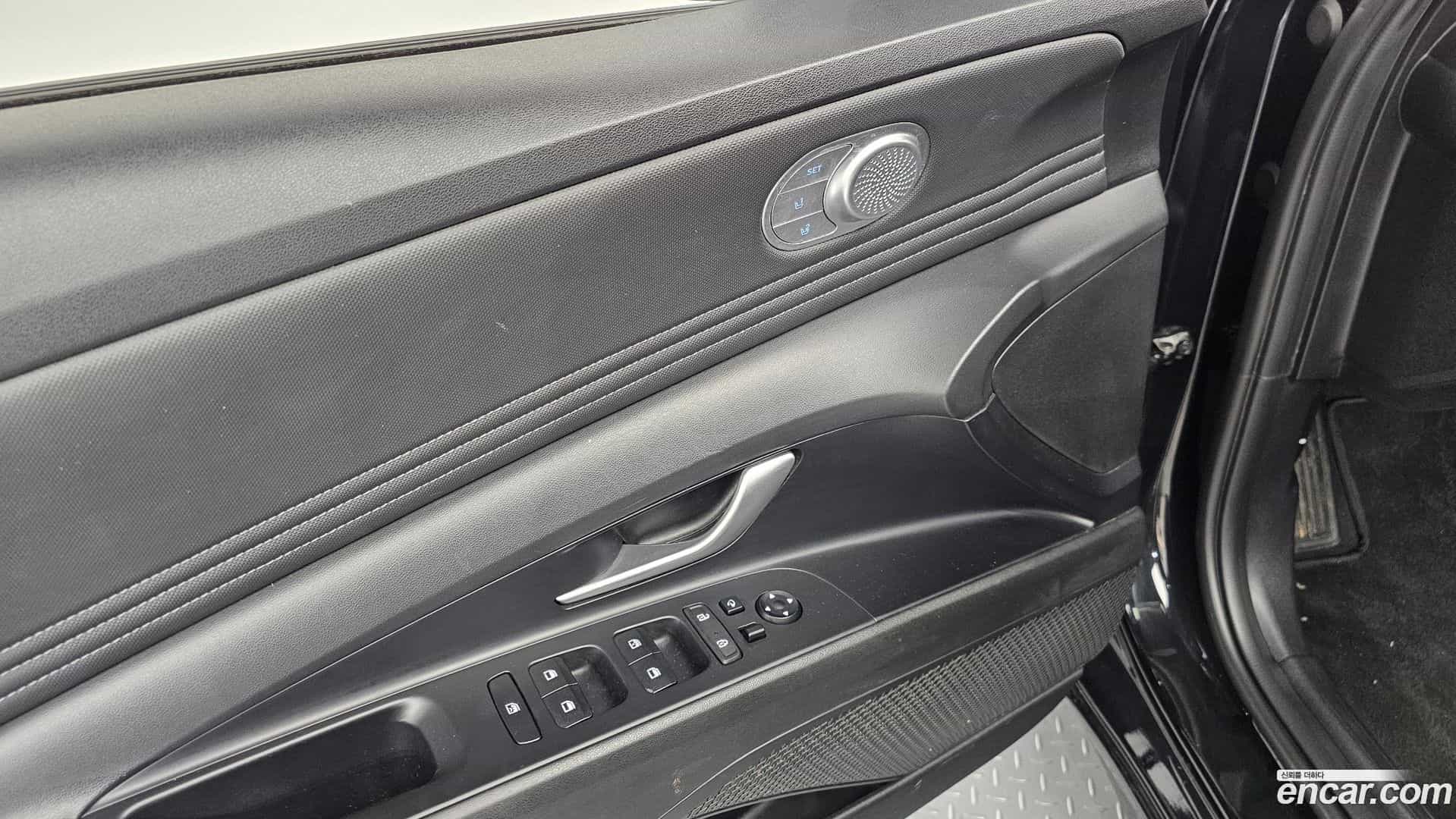 AVANTE Hyundai 2020.9-OPTION-020
