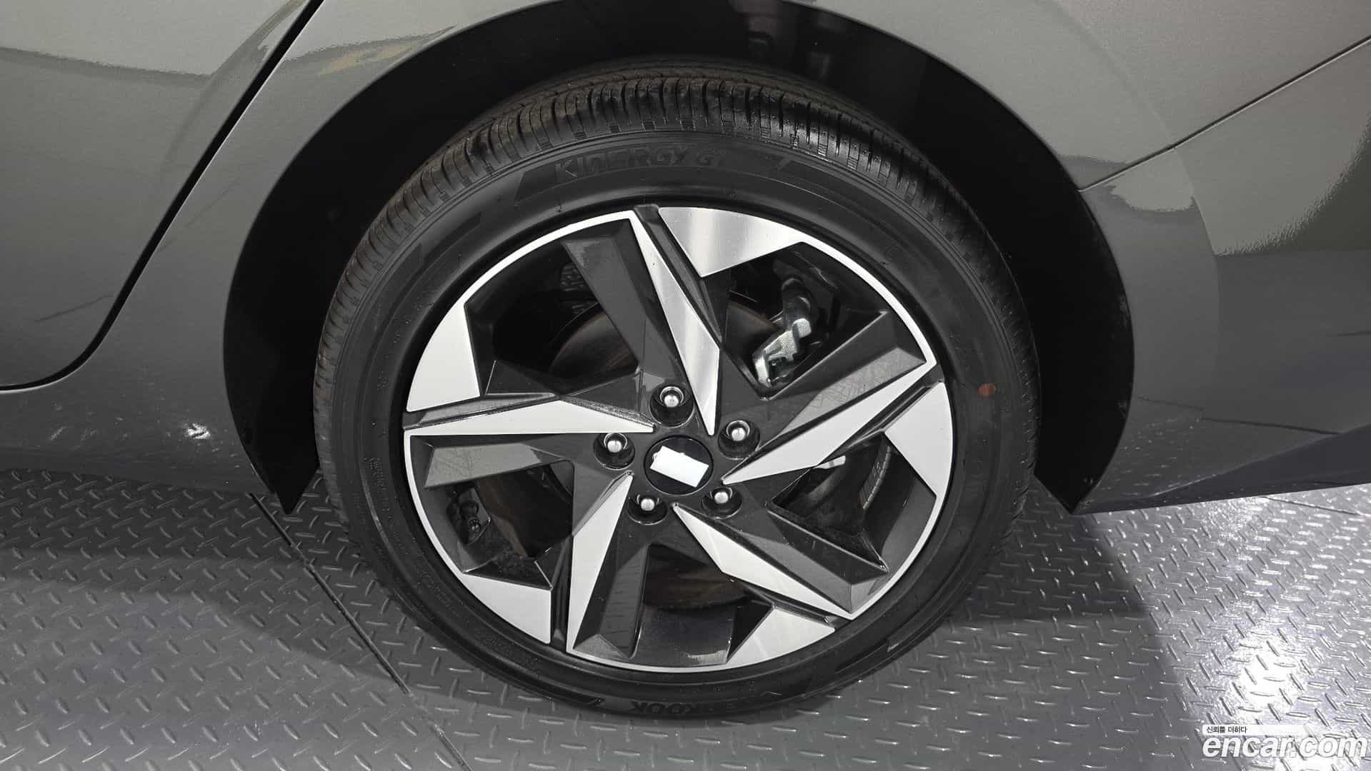 AVANTE Hyundai 2022.10-OUTER-031