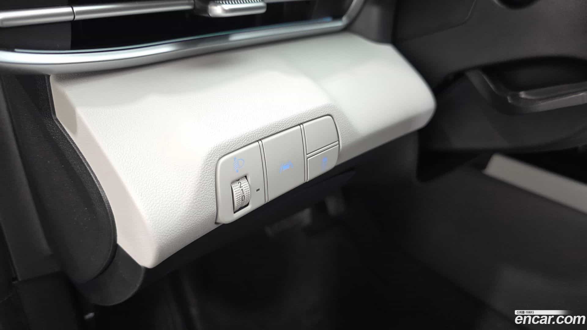 AVANTE Hyundai 2022.10-INNER-036