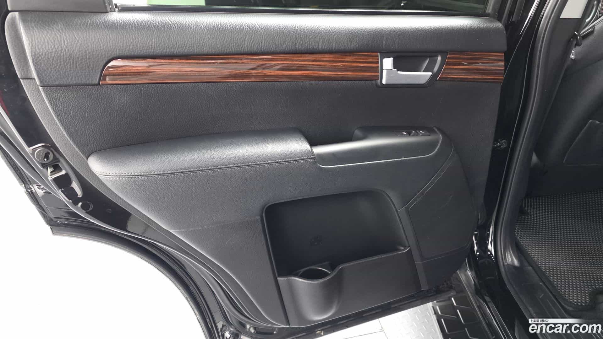 Mohave Kia 2017.0-INNER-035