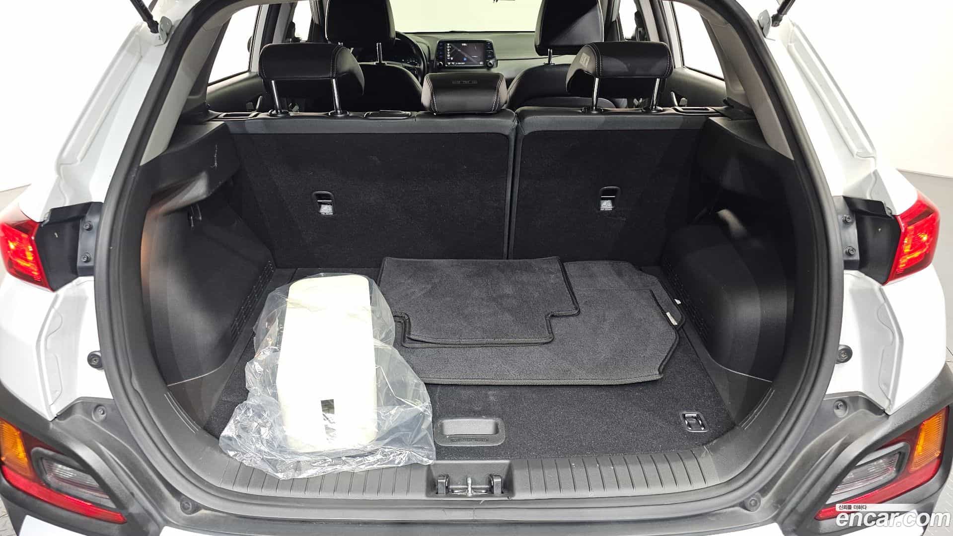 Kona Hyundai 2020.4-OPTION-024