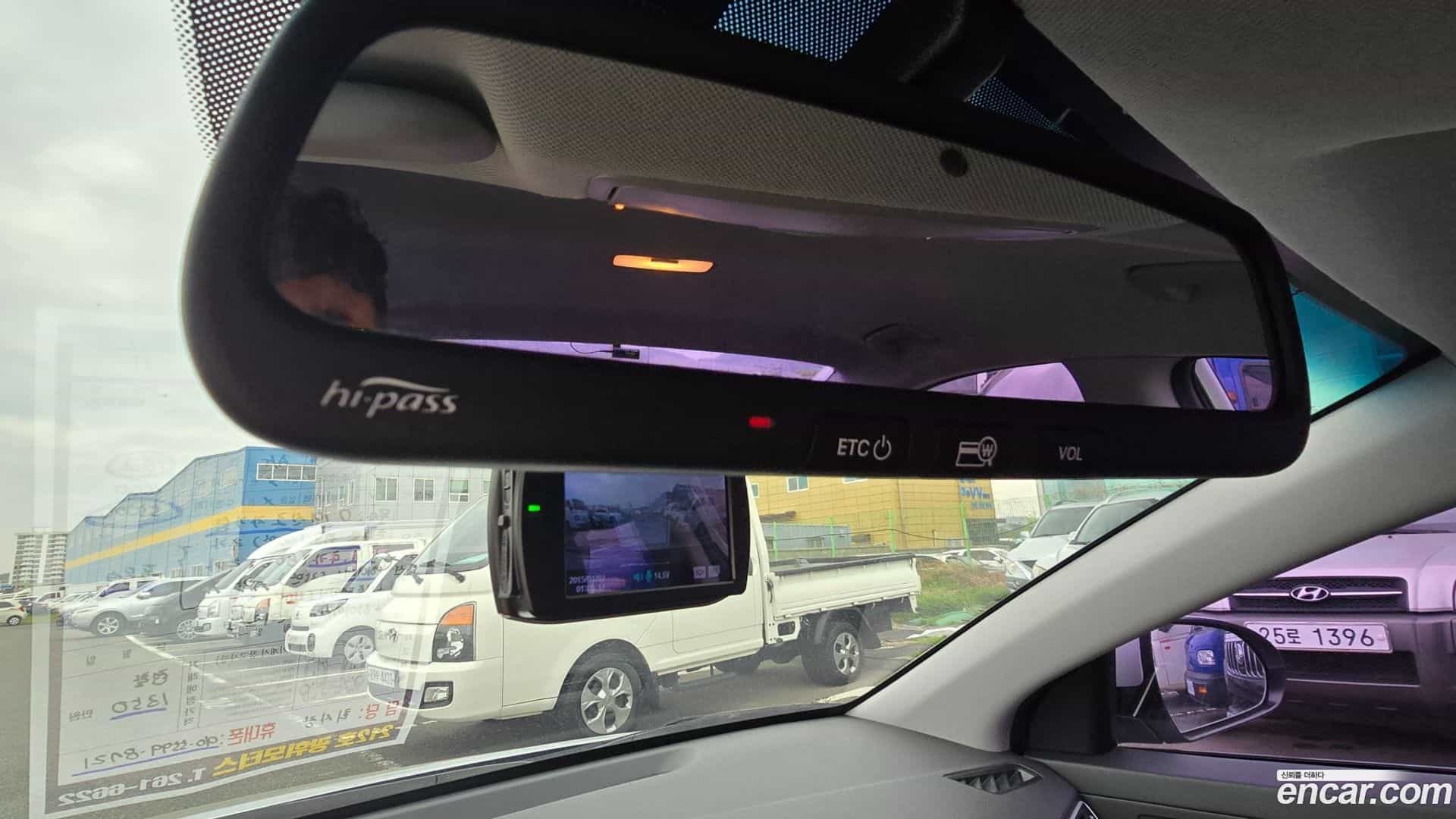 AVANTE Hyundai 2016.1-OPTION-016