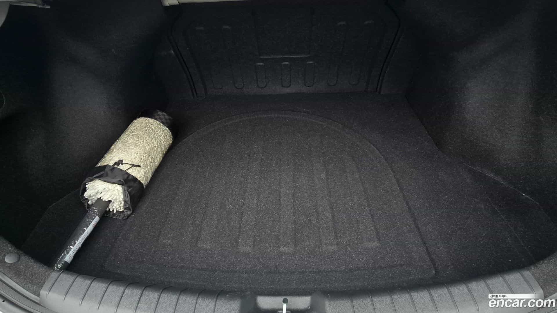 AVANTE Hyundai 2016.1-OPTION-021