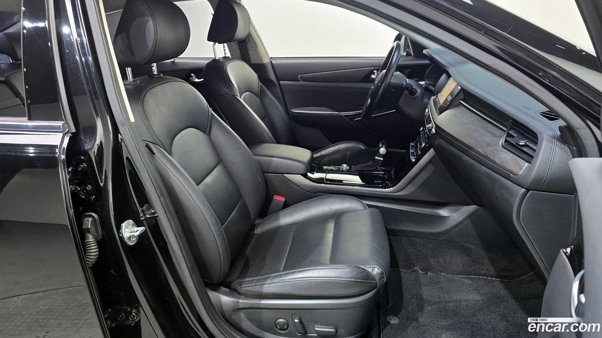 K7 Kia 2020.0-OPTION-015