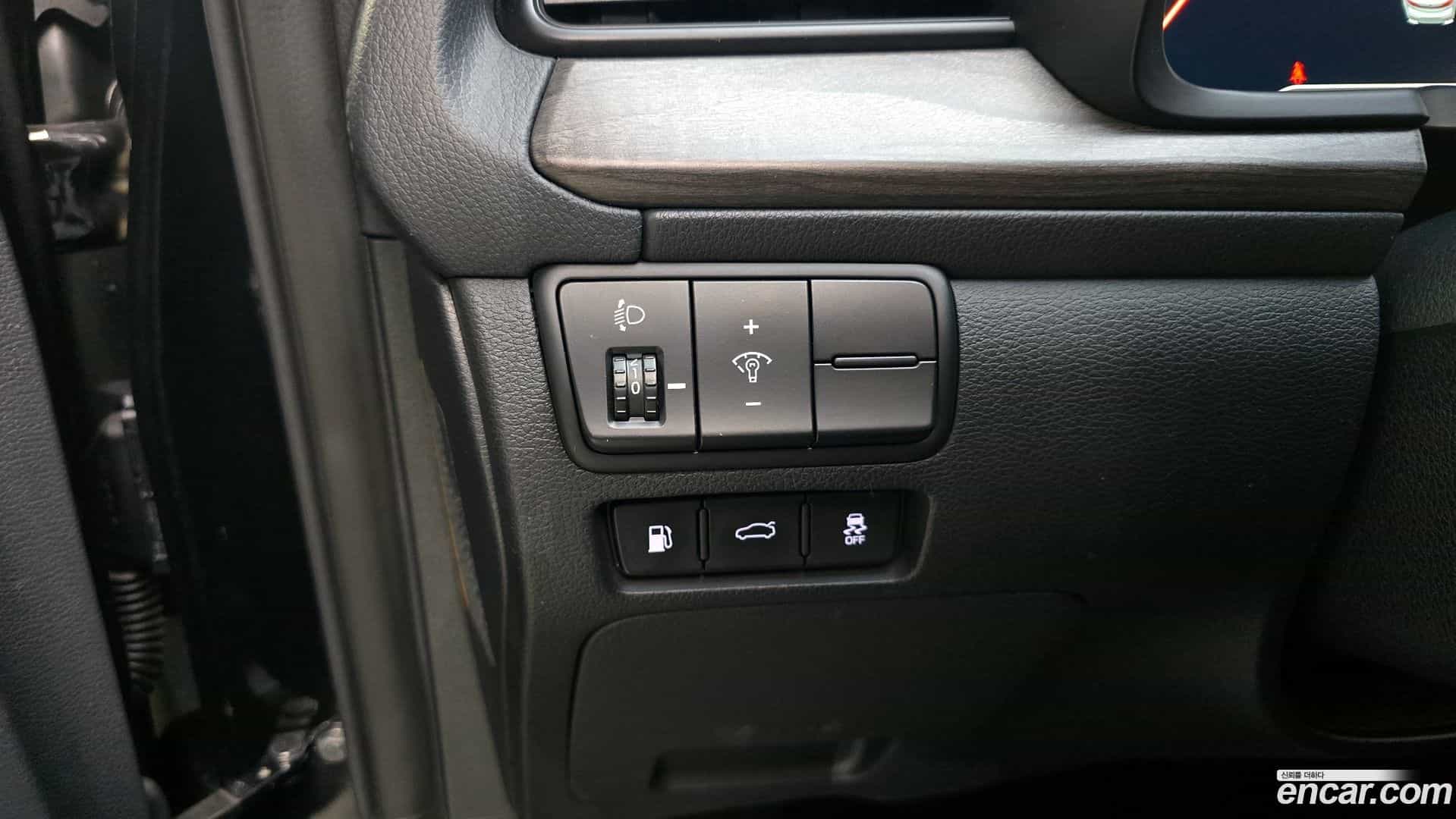 K7 Kia 2020.0-OPTION-017
