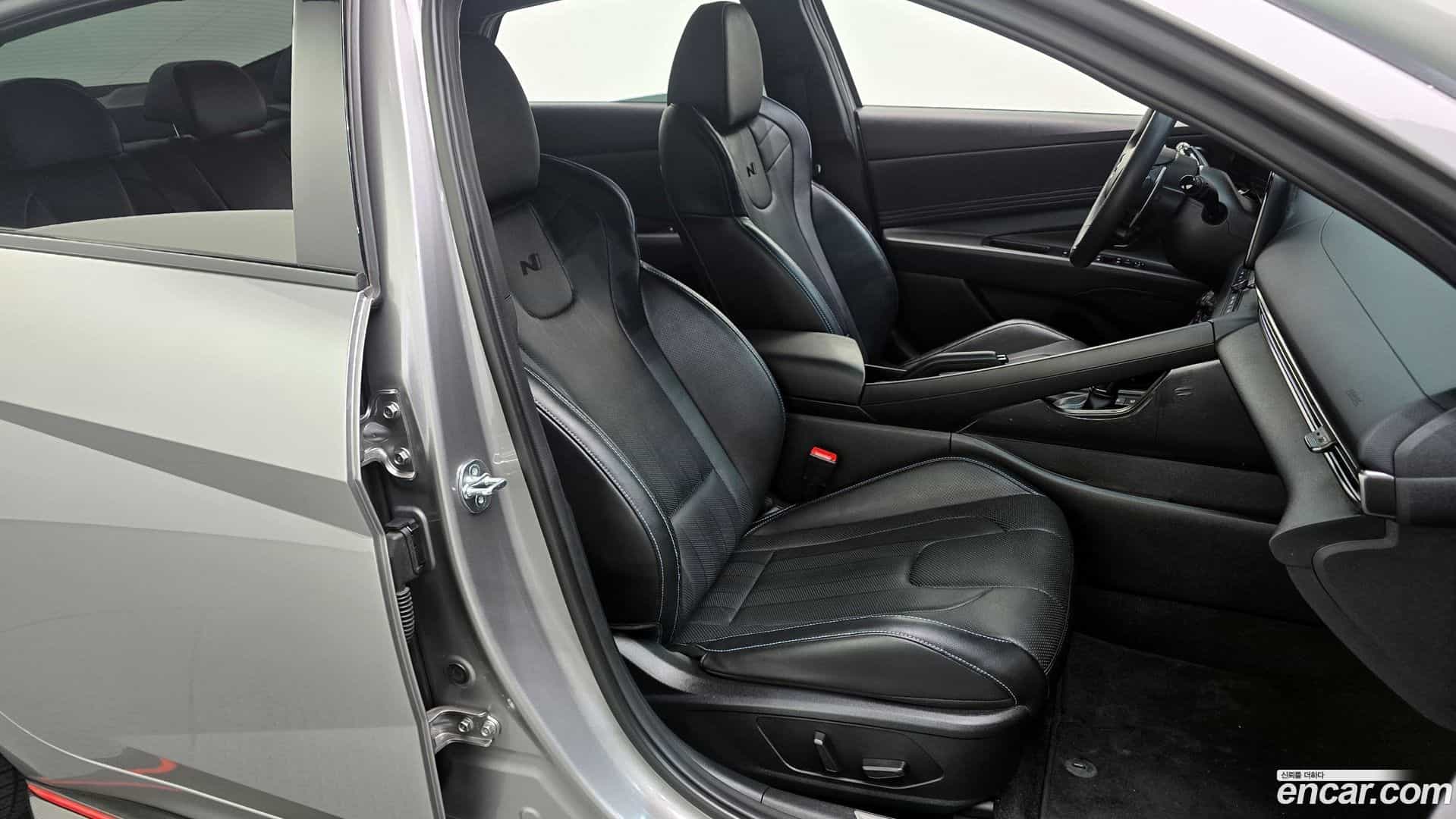 AVANTE Hyundai 2023.2-INNER-036