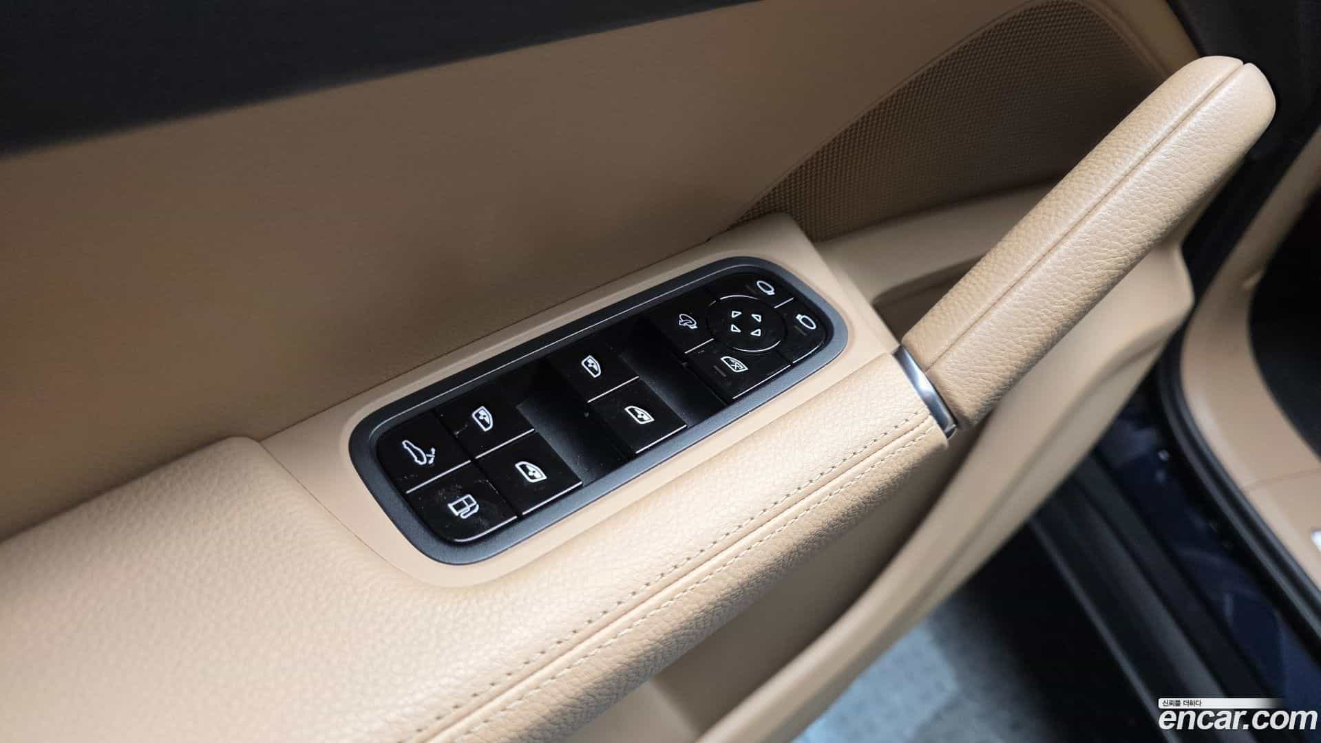 Cayenne Porsche 2020.5-OPTION-018
