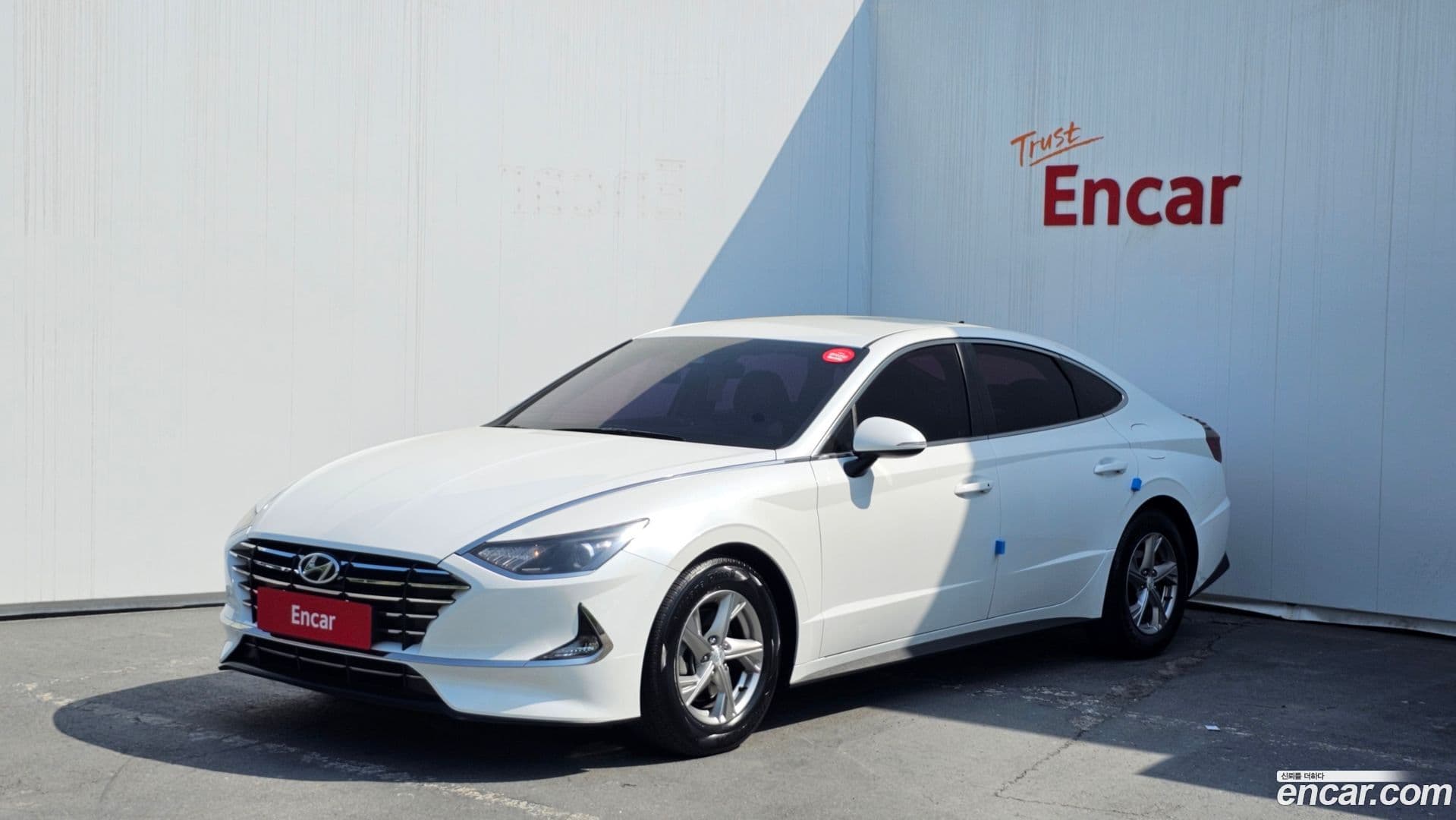 Main__Slider__Photo:Sonata Hyundai 2019.4-0