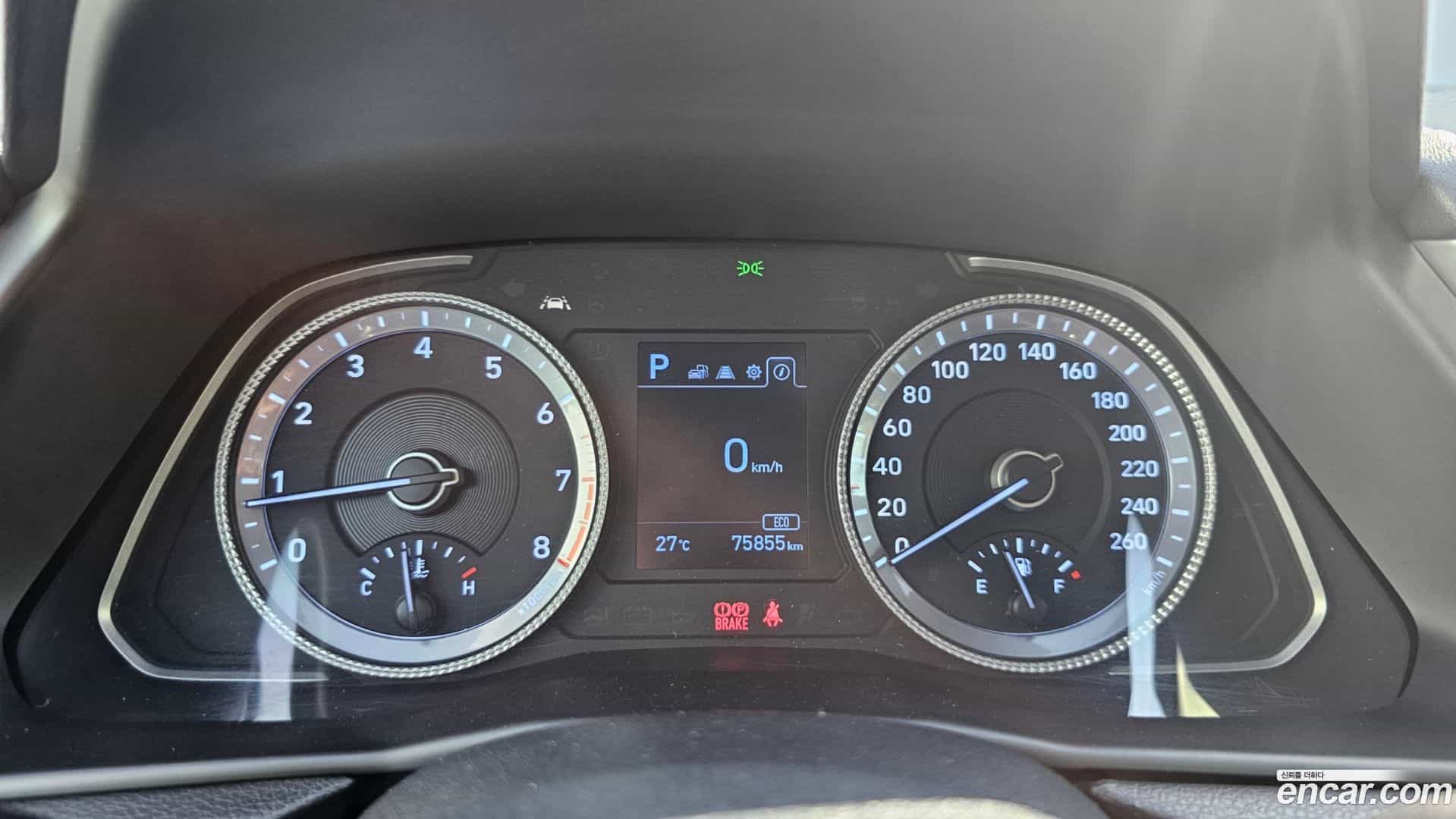 Sonata Hyundai 2019.4-INNER-008