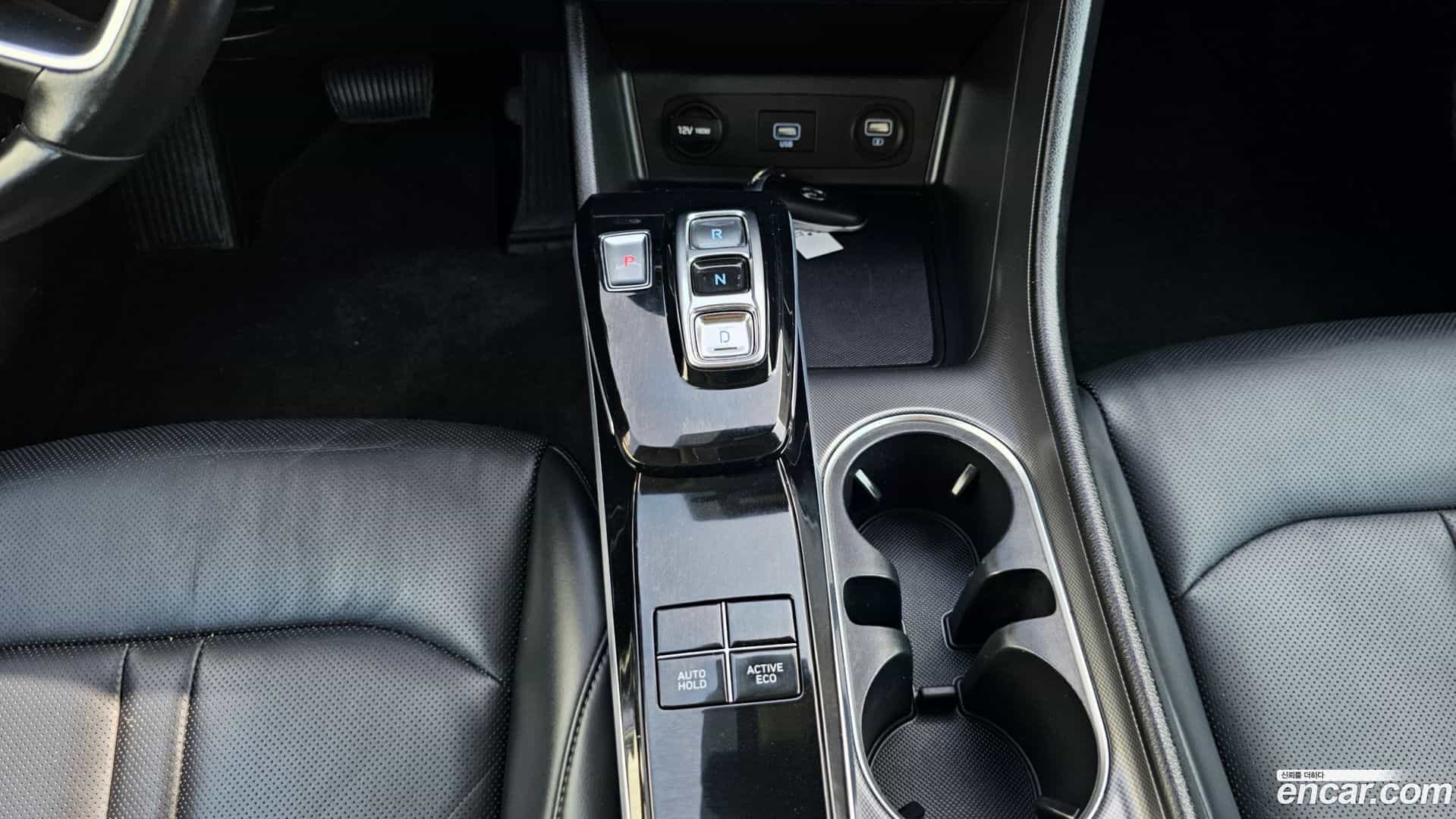 Sonata Hyundai 2019.4-INNER-009