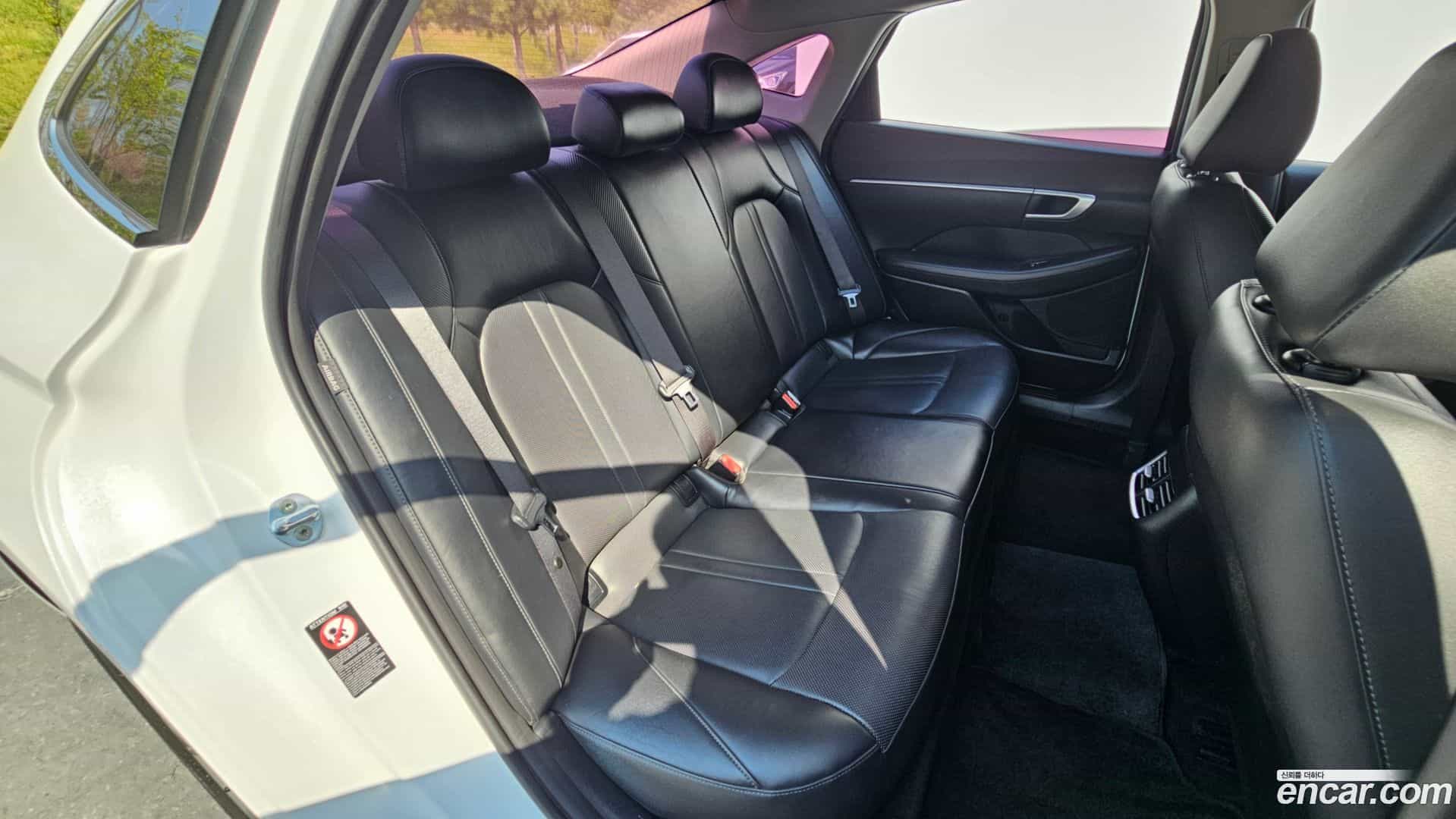 Sonata Hyundai 2019.4-OPTION-015