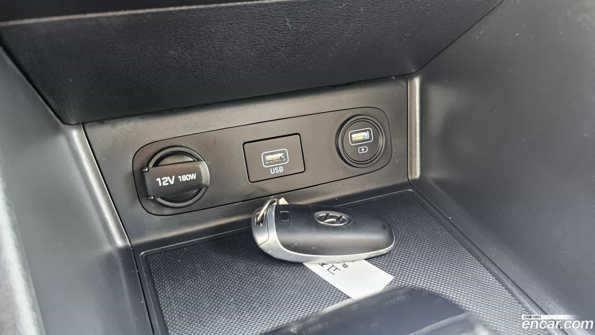 Sonata Hyundai 2019.4-OPTION-016